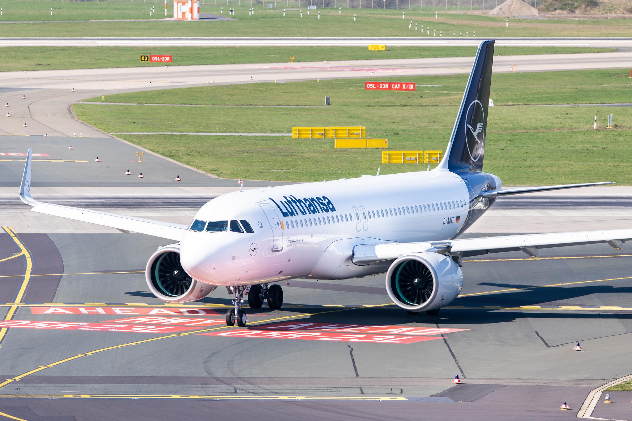 Düsseldorf Airport: Lufthansa (LH / DLH) |  Airbus A320-271N A20N | D-AINT | MSN 8708