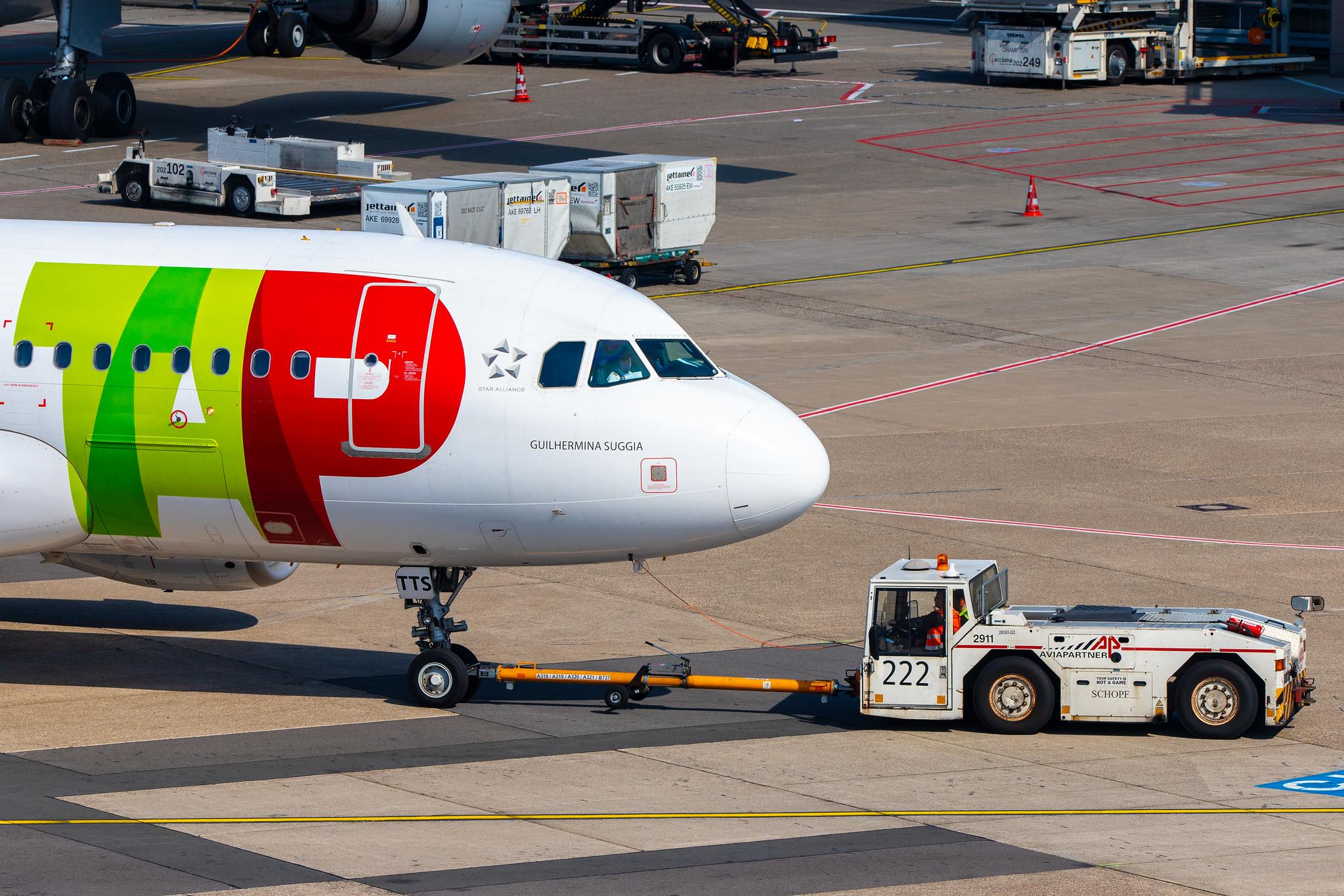 Düsseldorf Airport: TAP Air Portugal (TP / TAP) |  Airbus A319-112 A319 | CS-TTS | MSN 1765