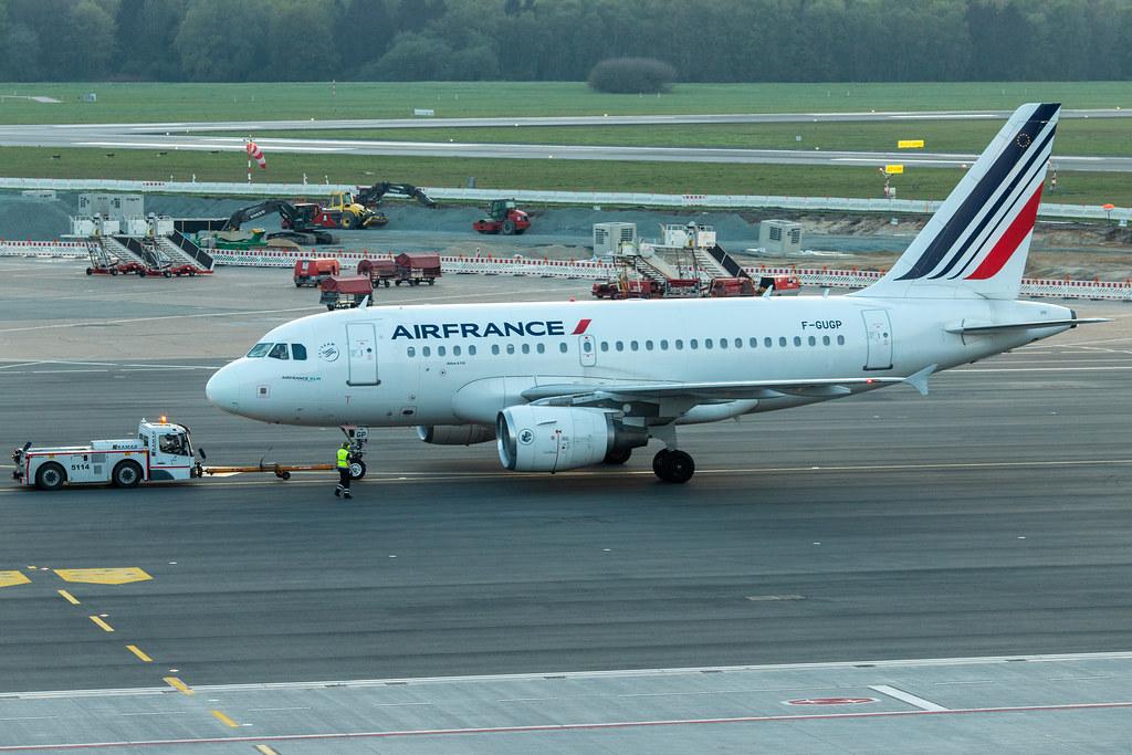 Hamburg Airport: Air France (AF / AFR) |  Airbus A318-111 A318 | F-GUGP | MSN 2967