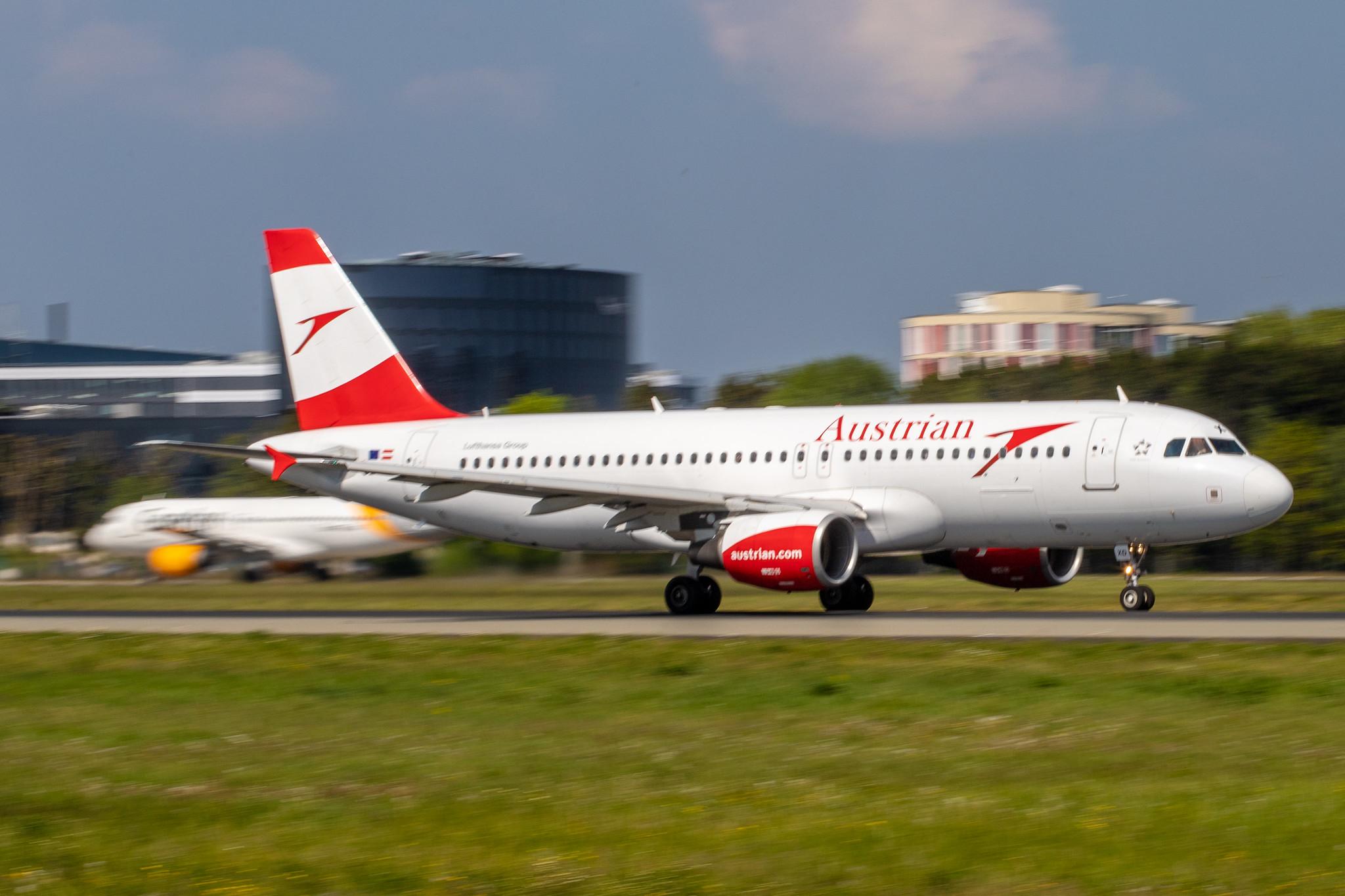 Hamburg Airport: Austrian Airlines (OS / AUA) |  Airbus A320-216 A320 | OE-LXD | MSN 3515