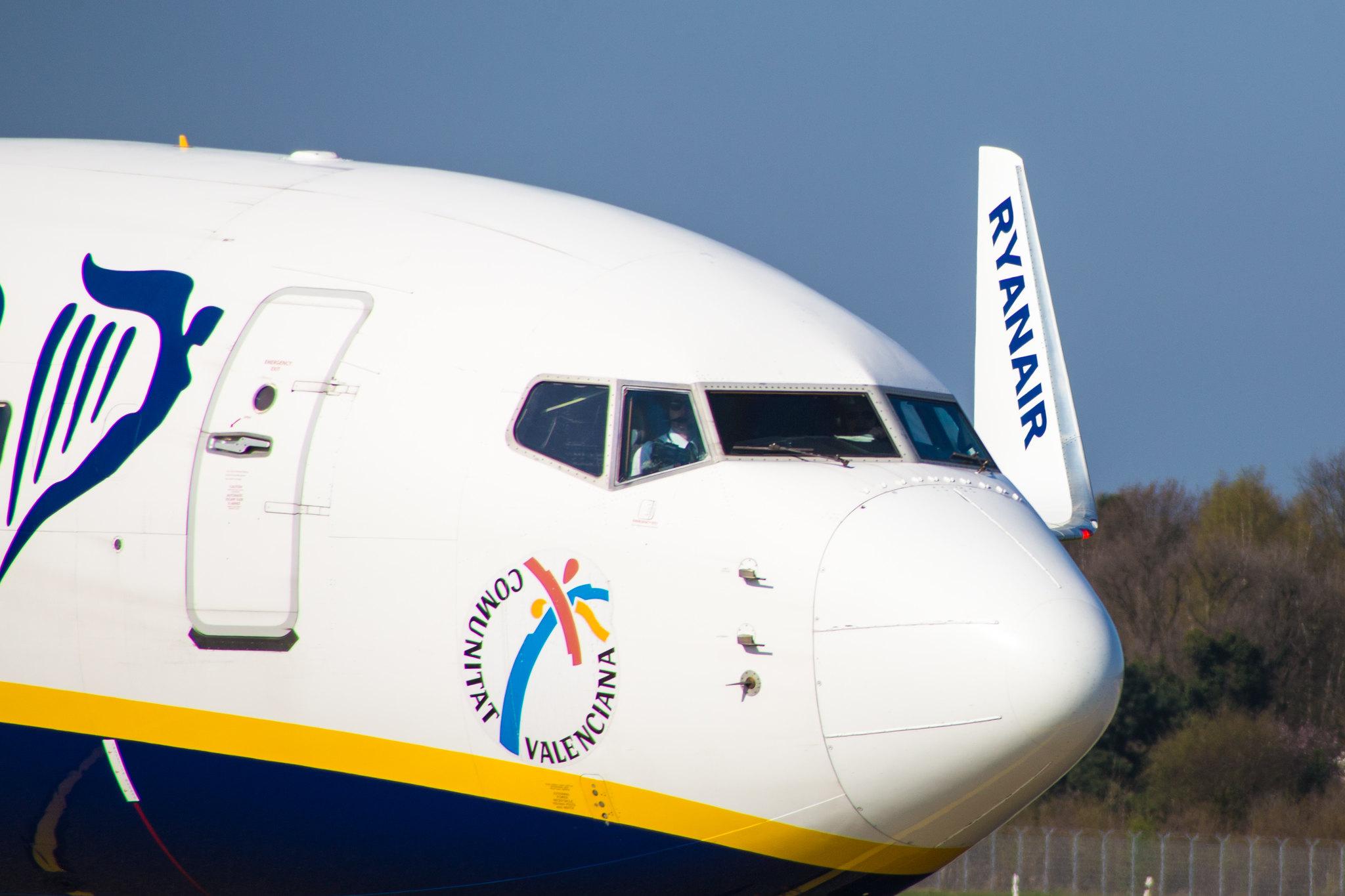 Hamburg Airport: Ryanair (FR / RYR) |  Boeing 737-8AS B738 | EI-EKT | MSN 38505