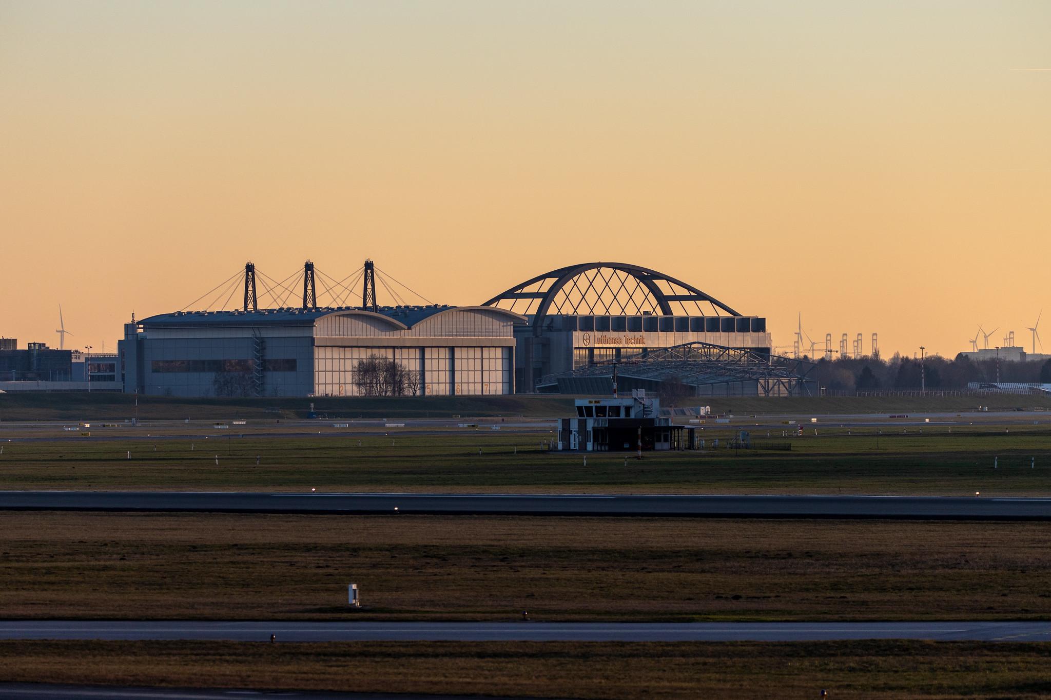 Hamburg Airport: Lufthansa Technik |