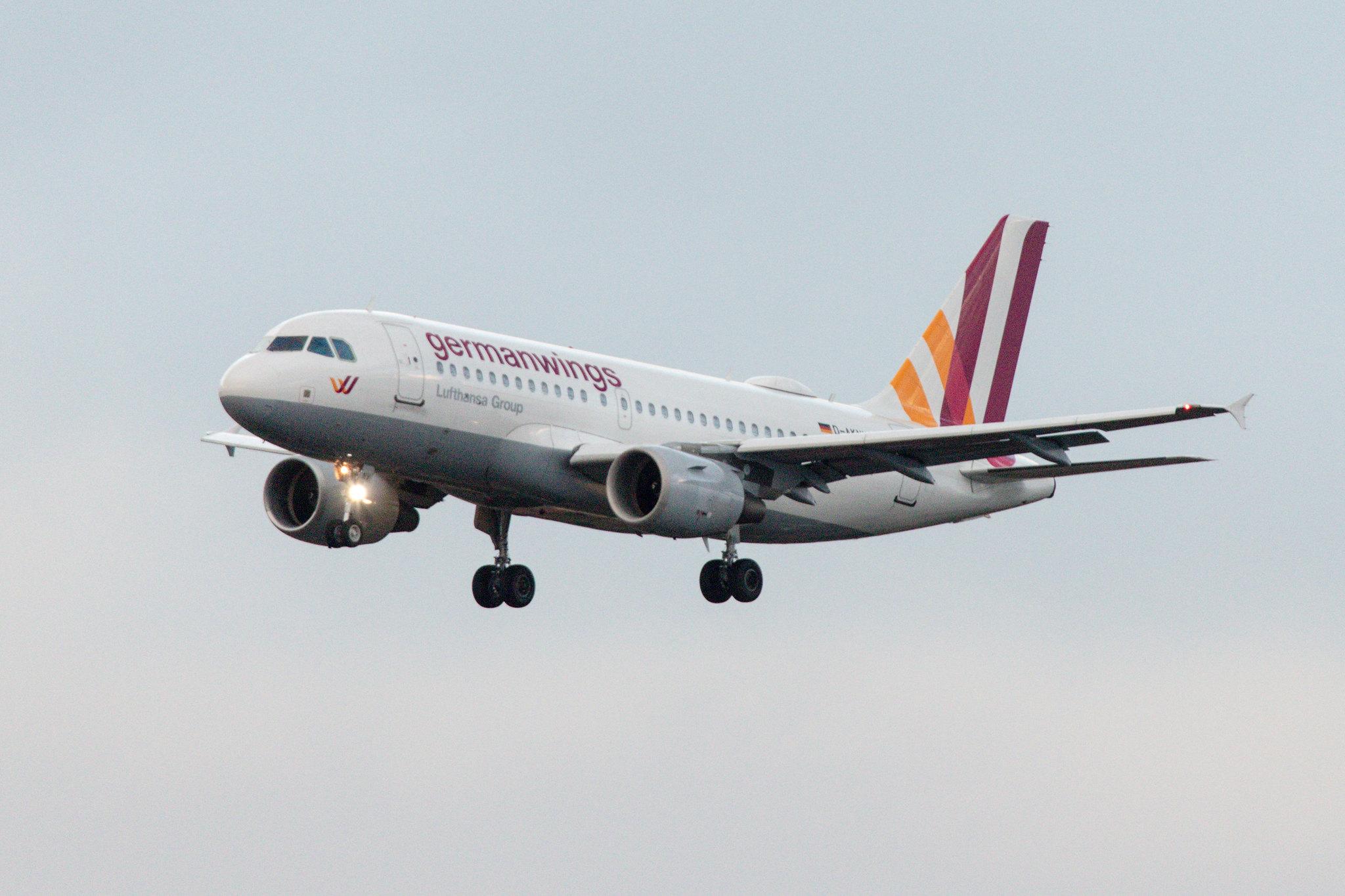 Hamburg Airport: Eurowings (EW / EWG) | Operator: Germanwings | Airbus A319-112 A319 | D-AKNV | MSN 2632