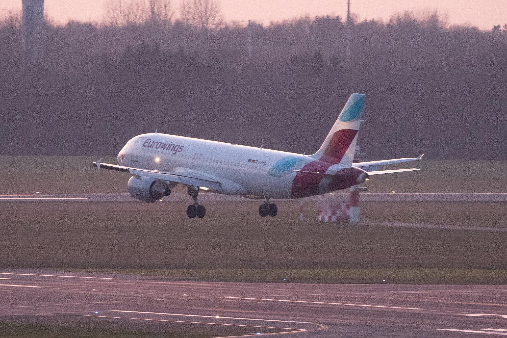 Hamburg Airport: Eurowings (EW / EWG) |  Airbus A320-214 A320 | D-ABNL | MSN 1852