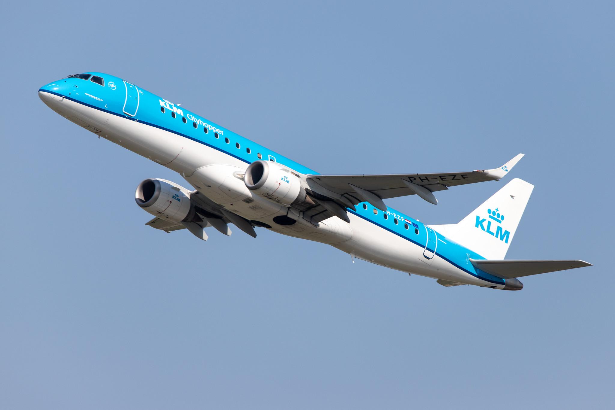 Düsseldorf Airport: KLM (KL / KLM) | Operator: KLM Cityhopper |  Embraer E190STD E190 | PH-EZF | MSN 19000304