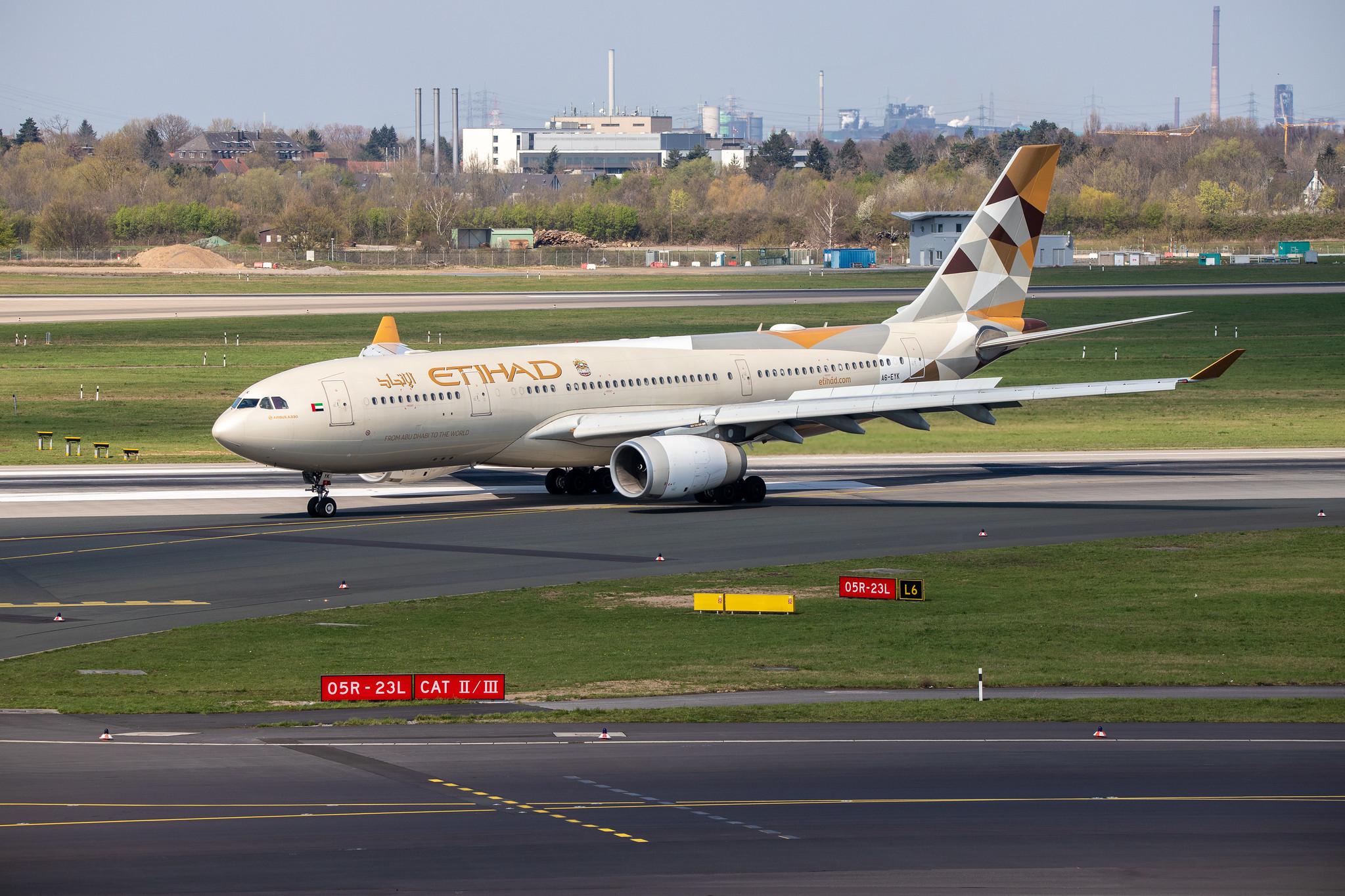 Düsseldorf Airport: Etihad Airways (EY / ETD) |  Airbus A330-243 A332 | A6-EYK | MSN 0788