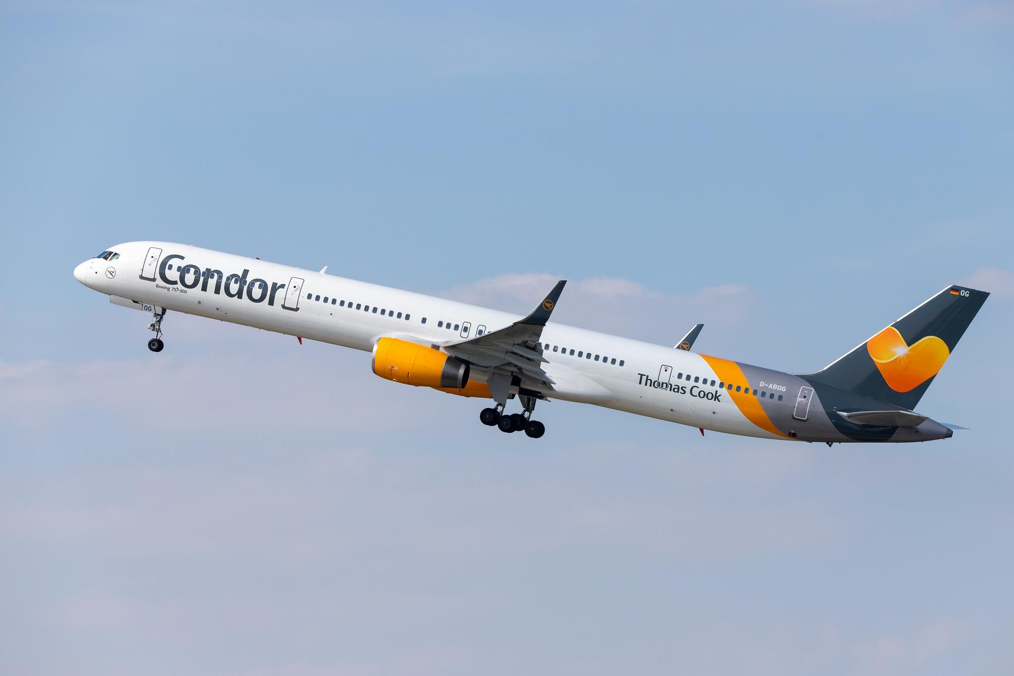 Düsseldorf Airport: Condor (DE / CFG) |  Boeing 757-330 B753 | D-ABOG | MSN 29014