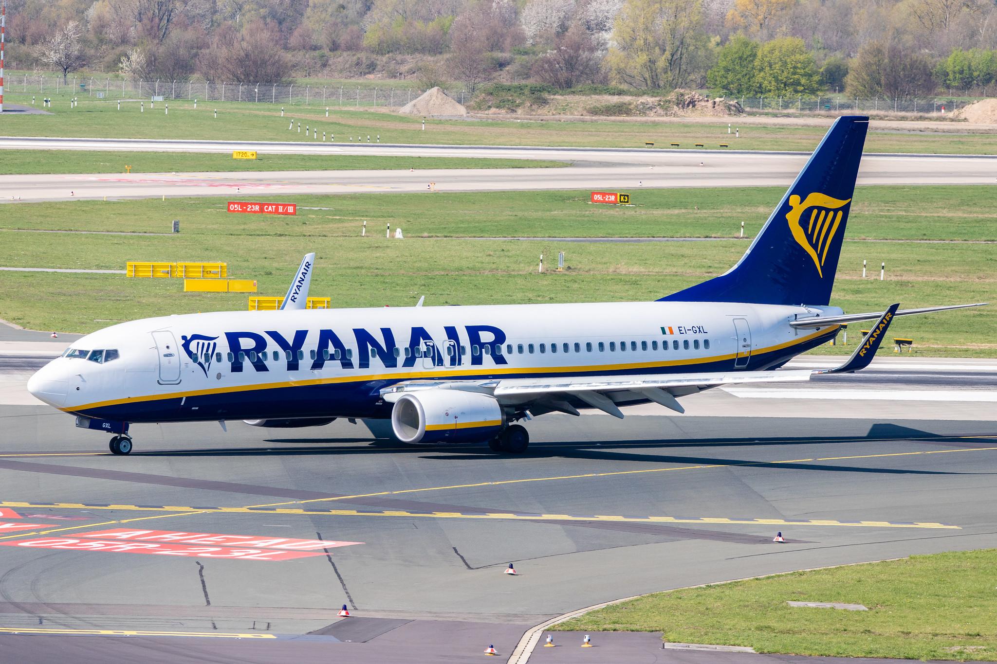 Düsseldorf Airport: Ryanair (FR / RYR) |  Boeing 737-8AS B738 | EI-GXL | MSN 44857