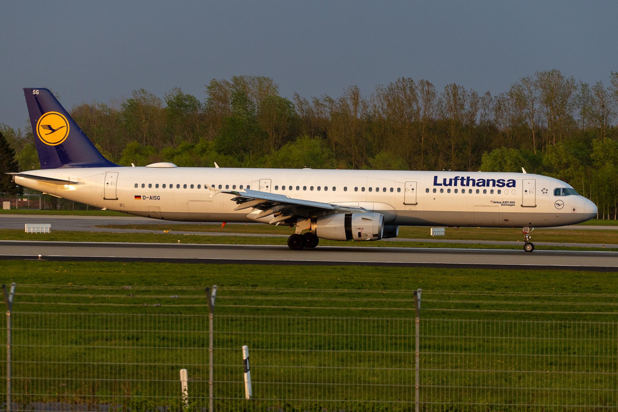 Hamburg Airport: Lufthansa (LH / DLH) |  Airbus A321-231 A321 | D-AISG | MSN 1273
