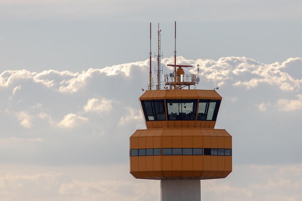 Hamburg Airport: Tower |