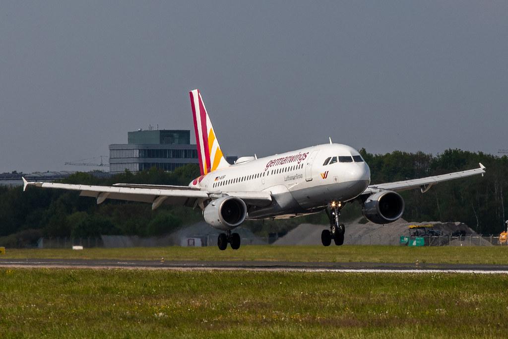 Hamburg Airport: Eurowings (EW / EWG) | Operator: Germanwings | Airbus A319-112 A319 | D-AKNP | MSN 1051