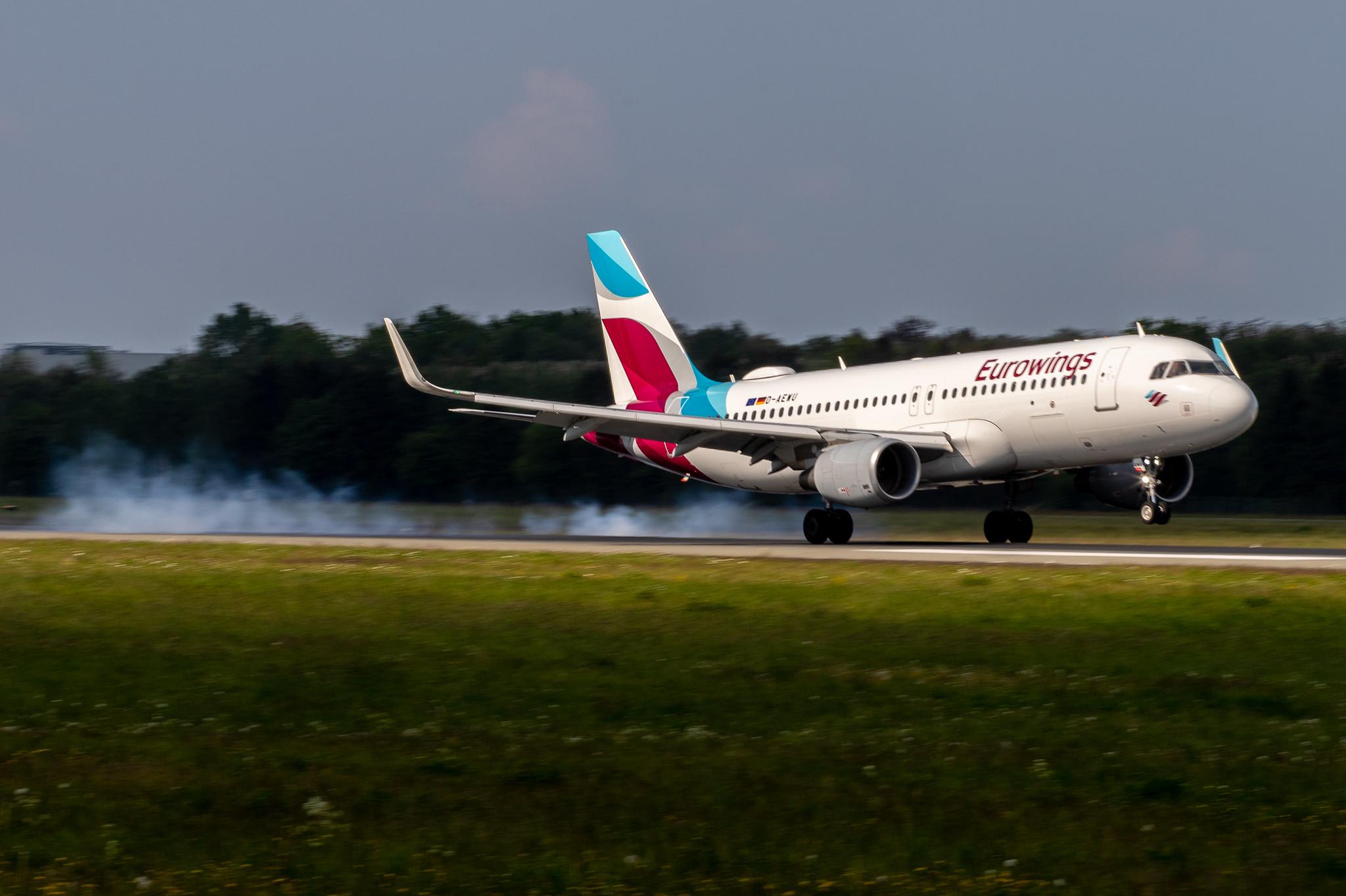Hamburg Airport: Eurowings (EW / EWG) |  Airbus A320-214 A320 | D-AEWU | MSN 7513