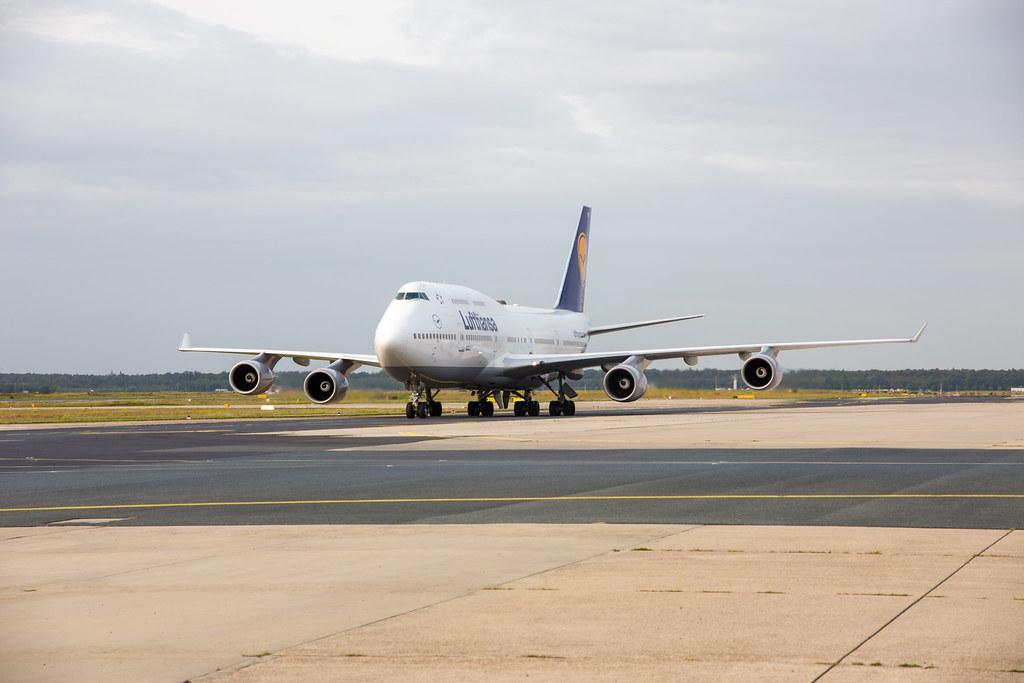 Frankfurt Airport: Lufthansa (LH / DLH) |  Boeing 747-430 B744 | D-ABVW | MSN 29493