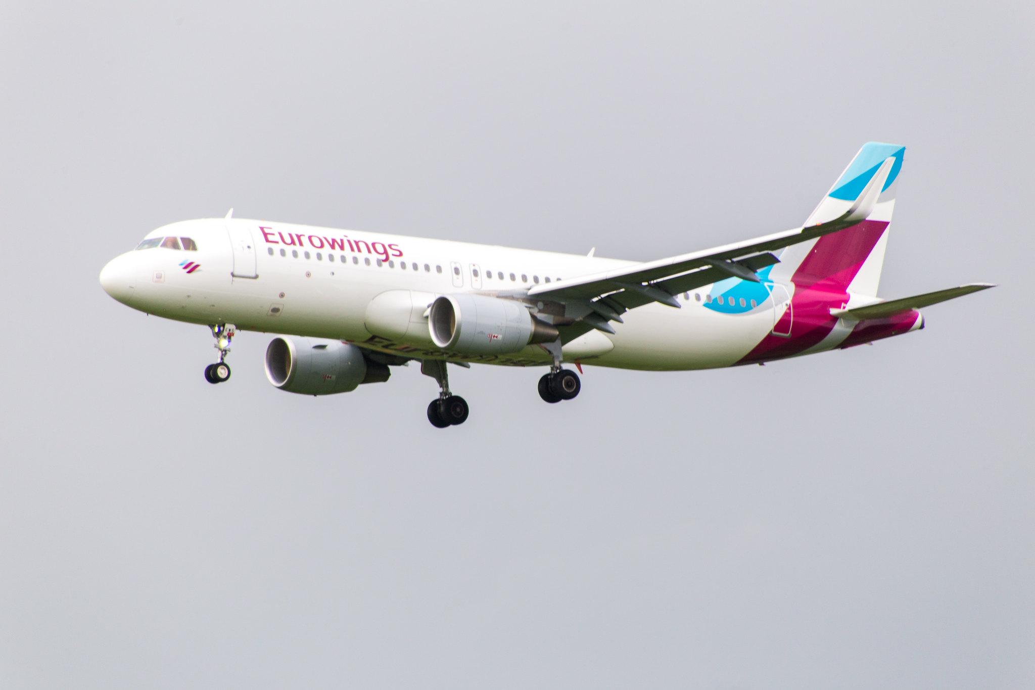 Hamburg Airport: Eurowings (EW / EWG) |  Airbus A320-214 A320 | D-AEWS | MSN 7439