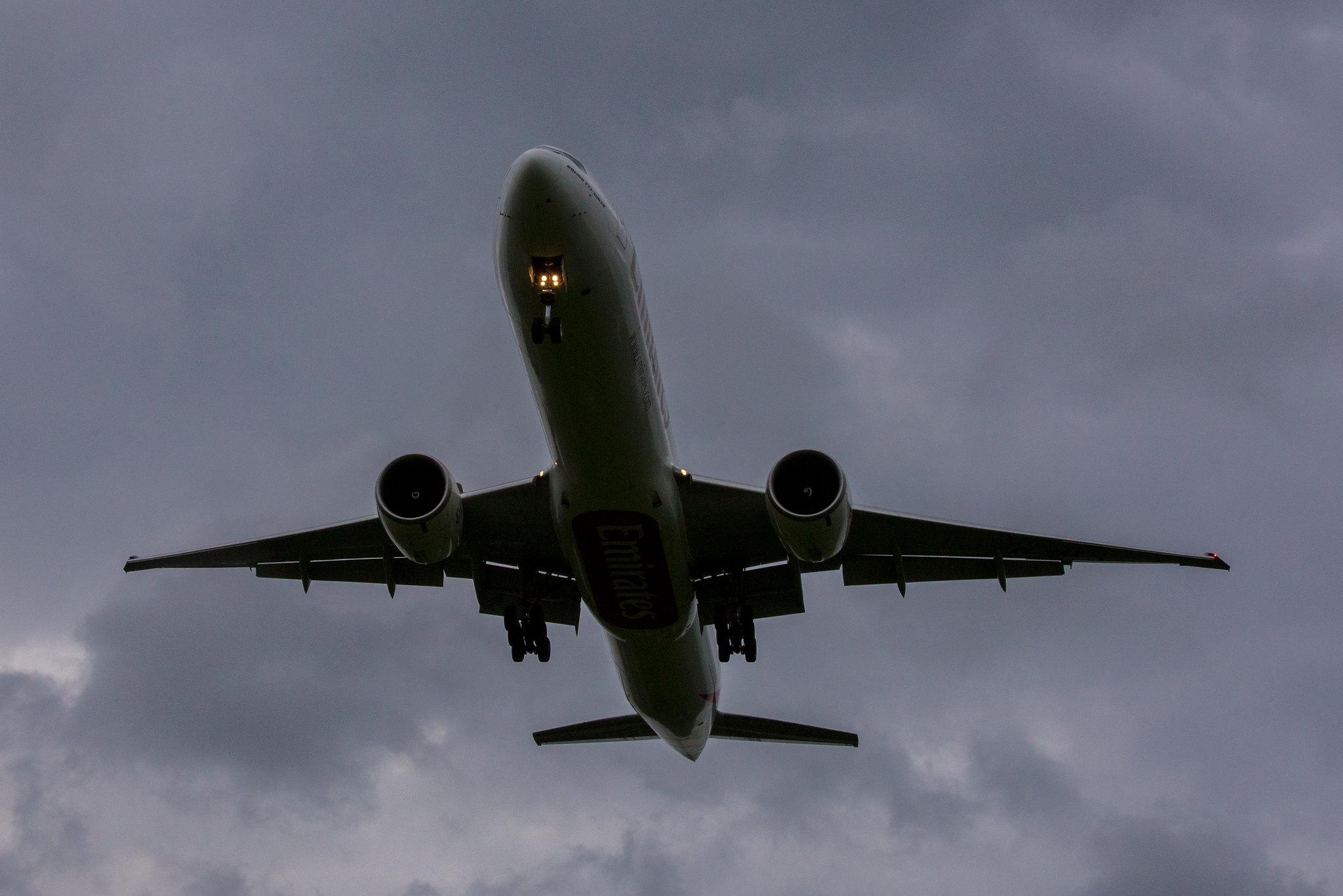 Hamburg Airport: Emirates (EK / UAE) |  Boeing 777-31H(ER) B77W | A6-ENI | MSN 41087