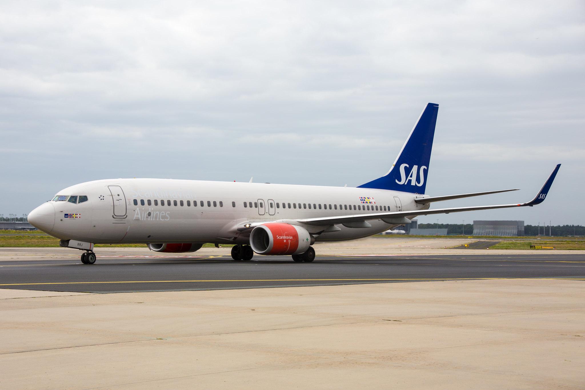 Hamburg Airport: SAS (SK / SAS) |  Boeing 737-883 B738 | LN-RRJ | MSN 34547