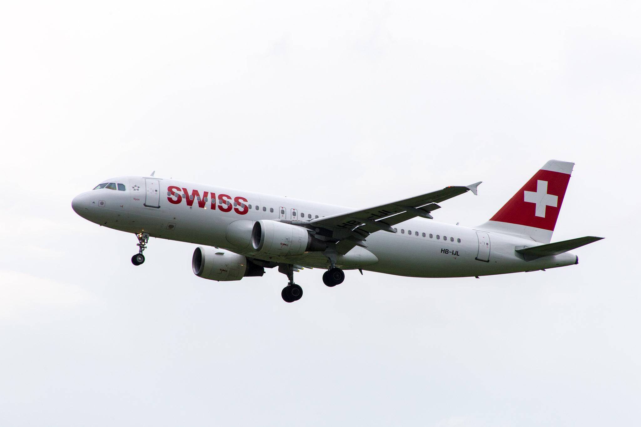 Hamburg Airport: Swiss (LX / SWR) |  Airbus A320-214 A320 | HB-IJL | MSN 0603