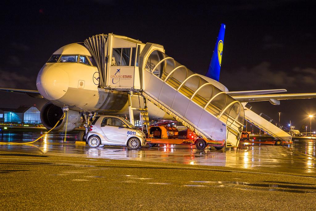 Vorfeldrundfahrt: Lufthansa