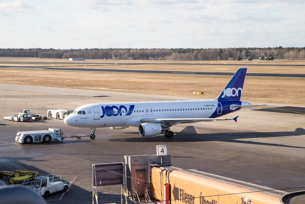 Flughafen Berlin Tegel (TXL):  JOON (/ JON) | Airbus A320-214 A320 | F-GKXT | MSN 3859