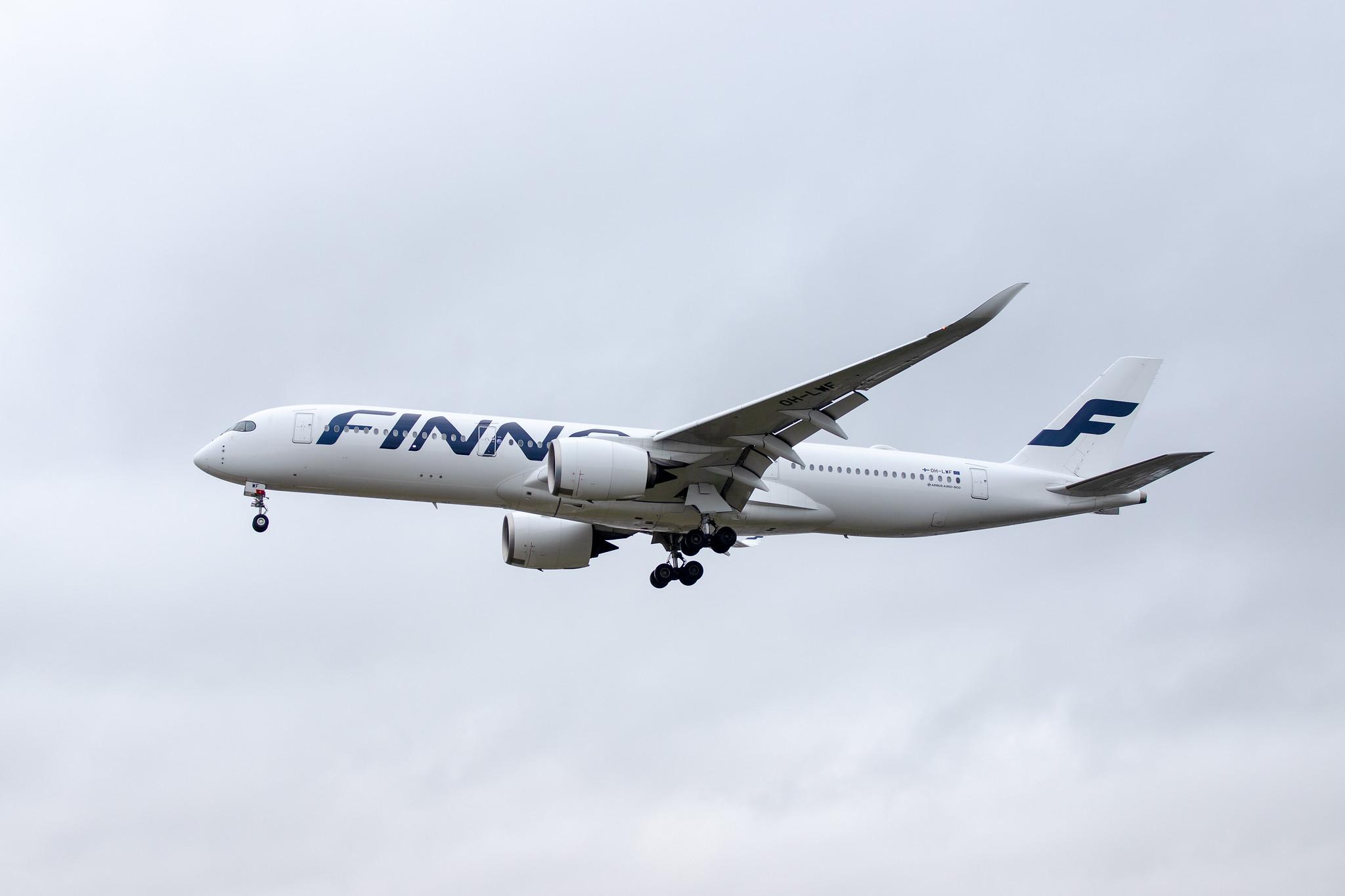 London Heathrow Airport: Finnair (AY / FIN) |  Airbus A350-941 A359 | OH-LWF | MSN 028