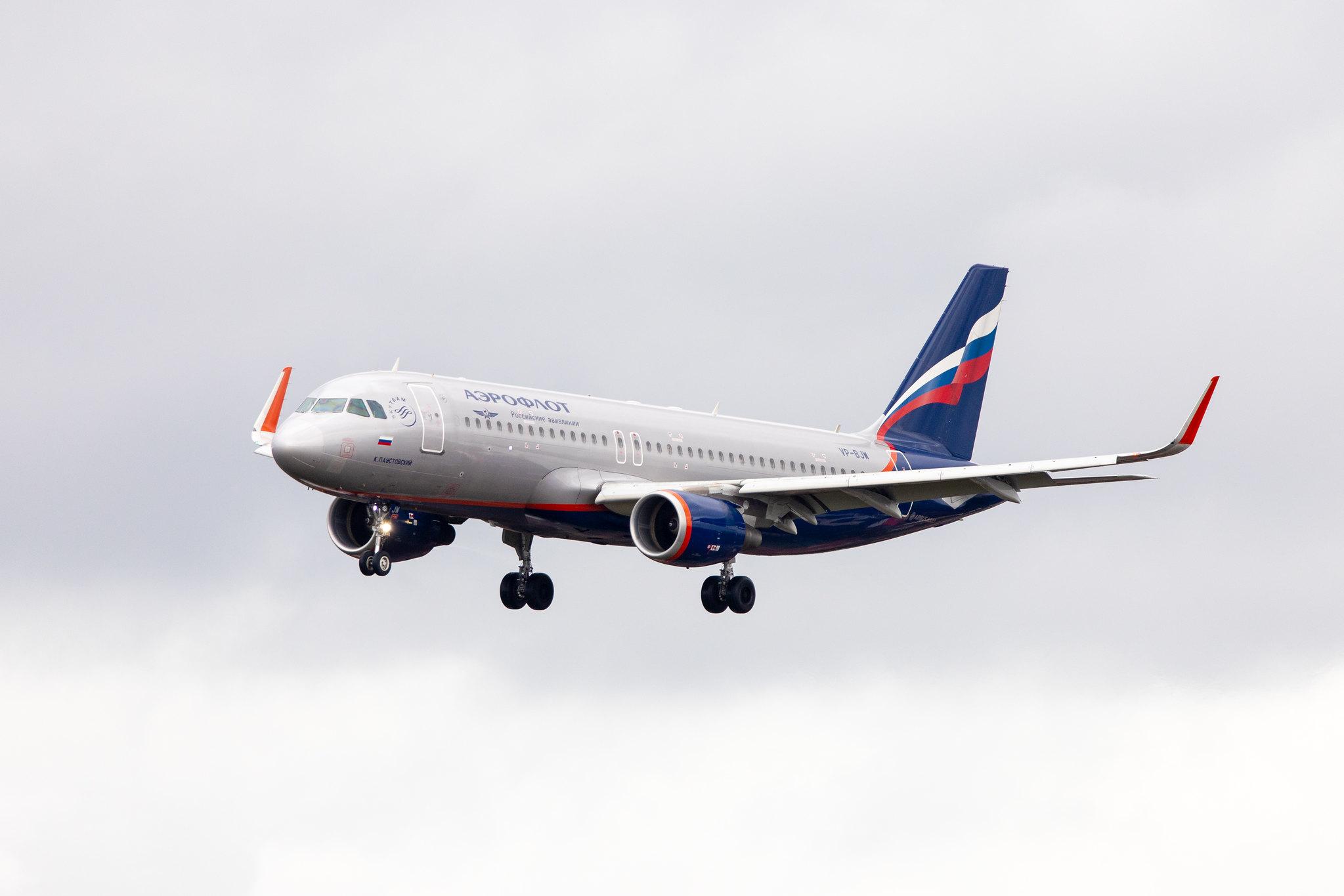 Hamburg Airport: Aeroflot (SU / AFL) |  Airbus A320-214 A320 | VP-BJW | MSN 6954