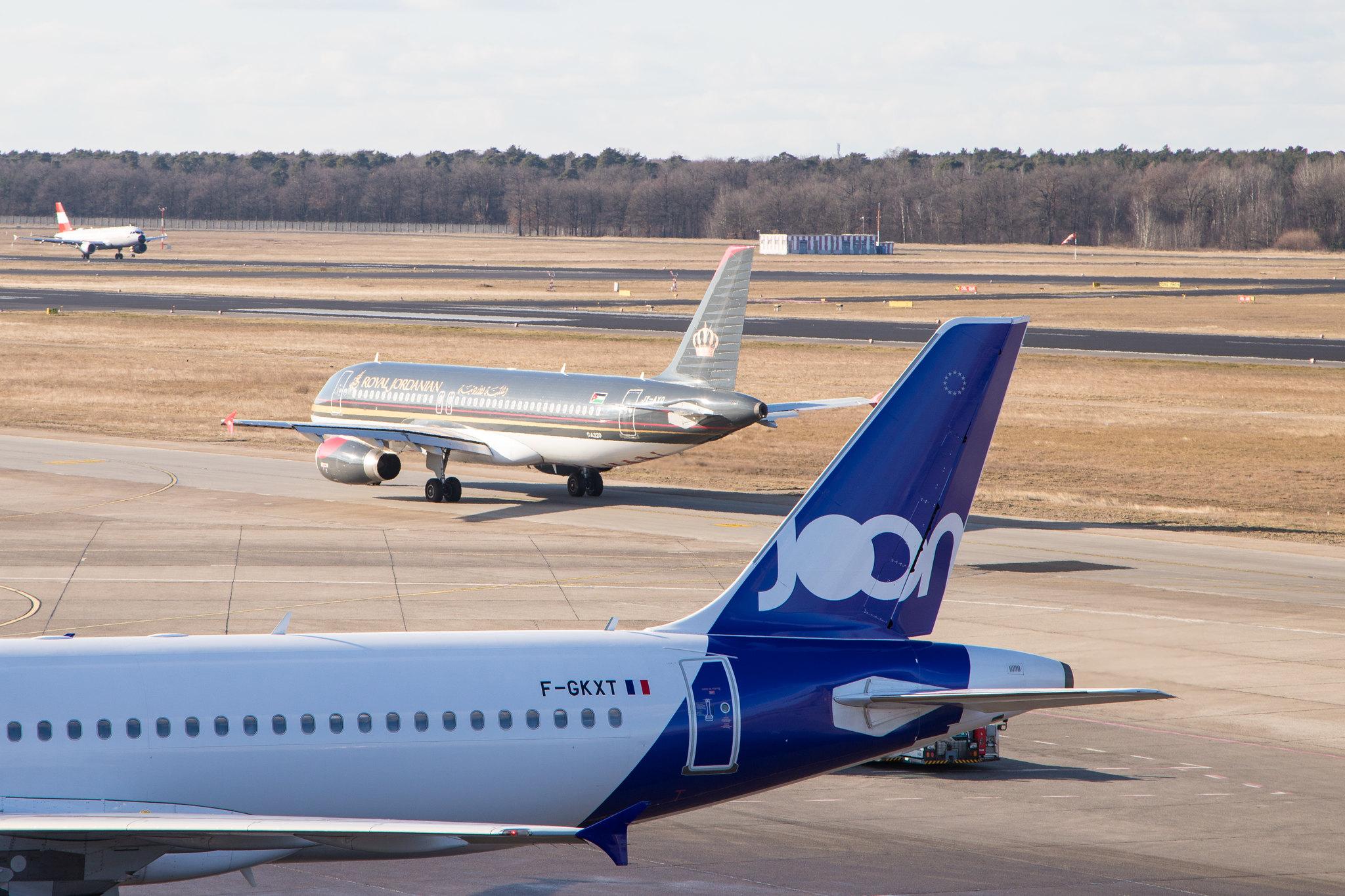 Flughafen Berlin Tegel (TXL): Royal Jordanian (RJ / RJA) | Airbus A320-232 A320 | JY-AYQ | MSN 4670