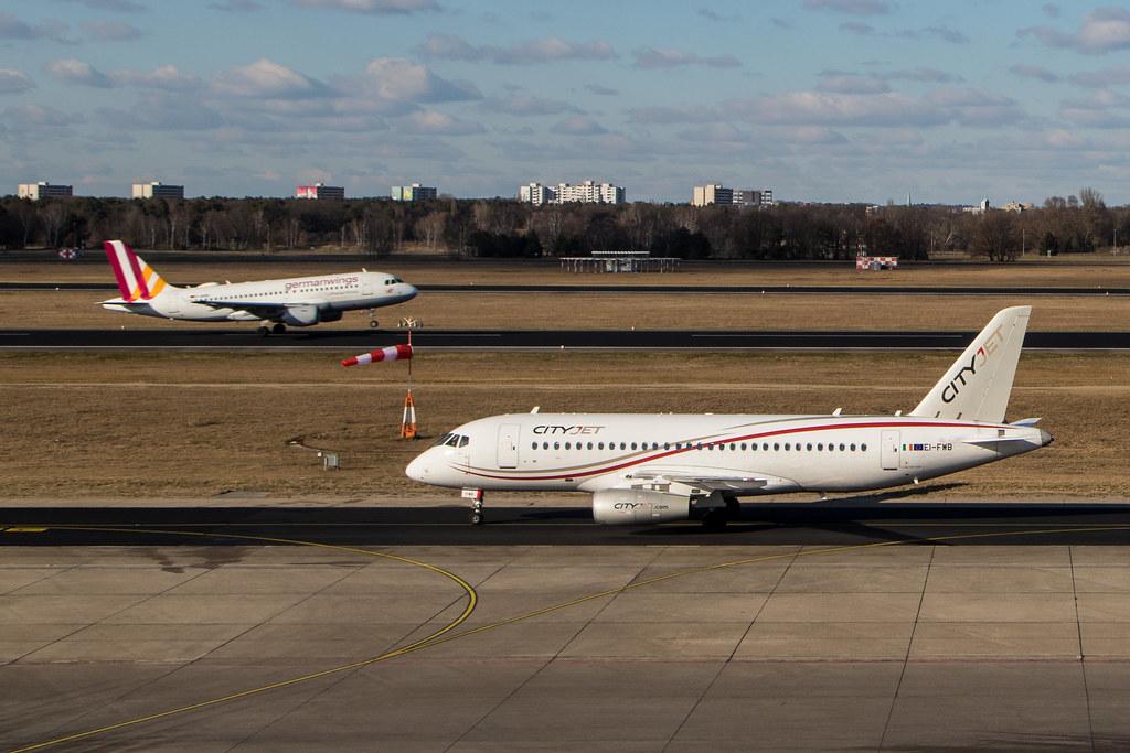 Flughafen Berlin Tegel (TXL): CityJet (WX / BCY) | Sukhoi Superjet 100-95B SU95 | EI-FWB | MSN 95108