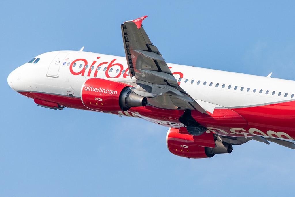 Düsseldorf Airport: Eurowings (EW / EWG) | Livery: Airberlin Livery | Airbus A320-216 A320 | D-ABZI | MSN 3328