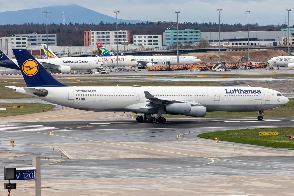 Frankfurt Airport: Lufthansa (LH / DLH) |  Airbus A340-313 A343 | D-AIGL | MSN 0135