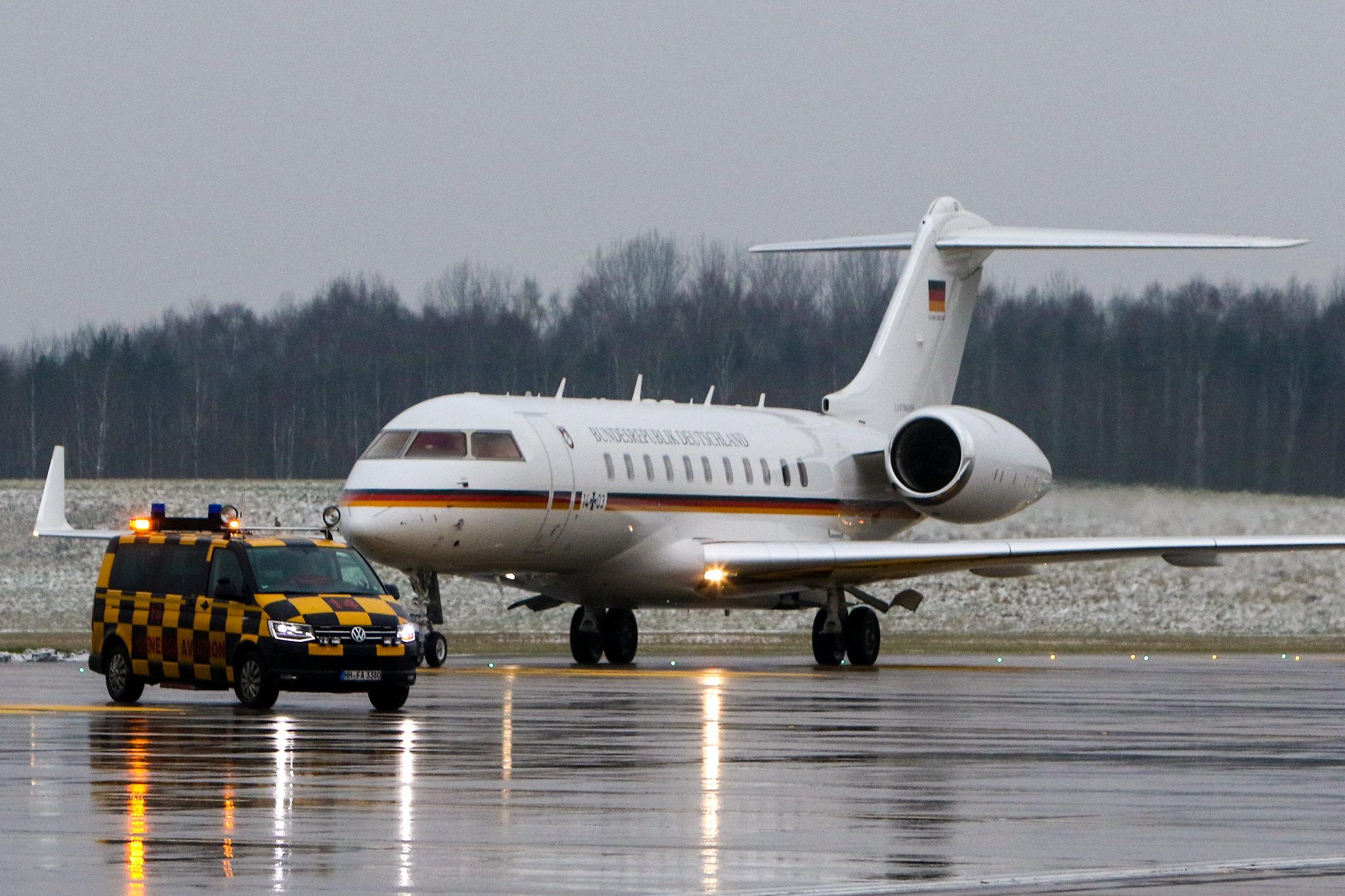 Hamburg Airport: German Air Force (/ GAF) | Bombardier BD-700-1A11 Global 5000 GLEX | 14+03 | MSN 9411