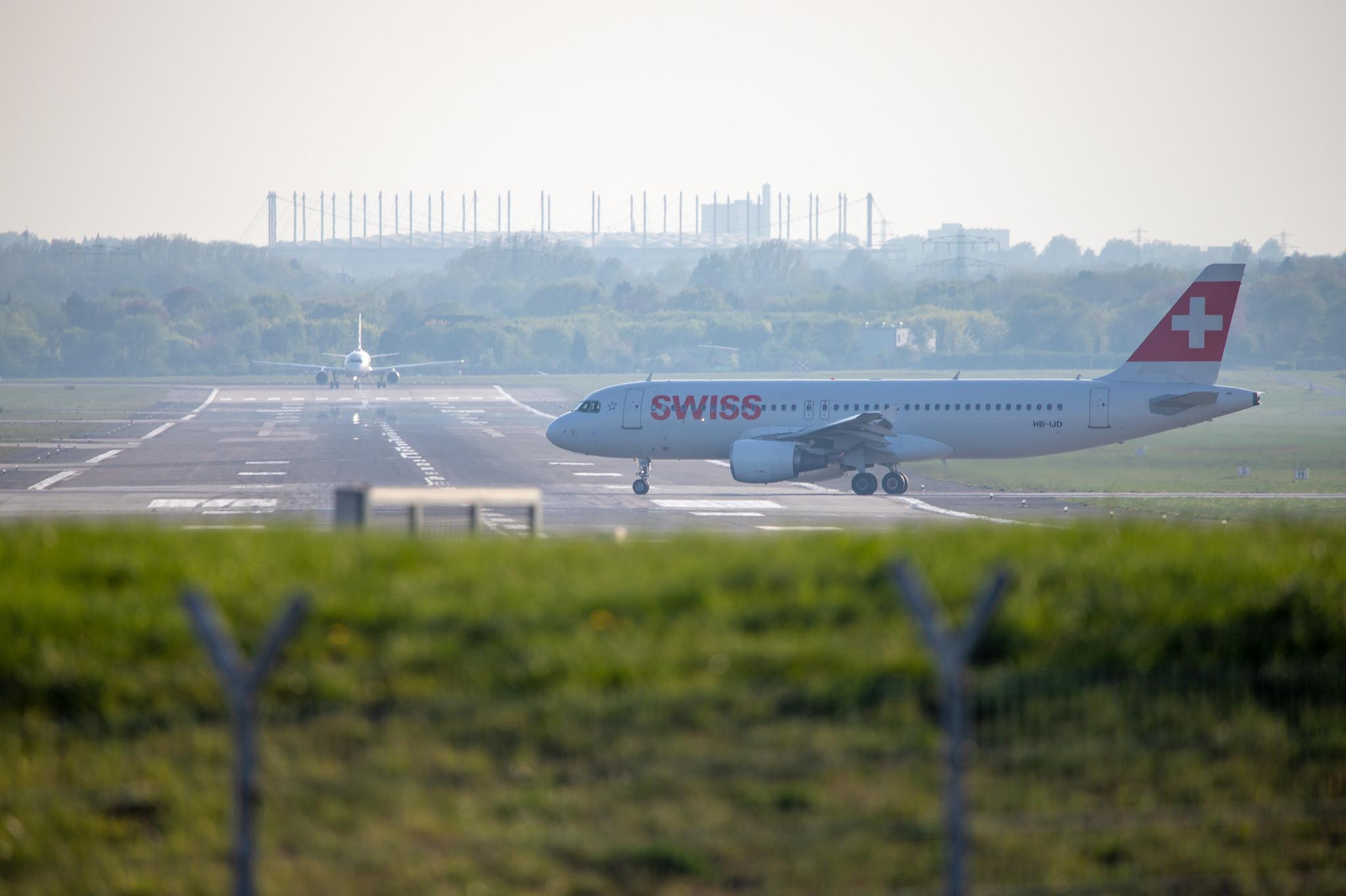 Hamburg Airport: Swiss (LX / SWR) |  Airbus A320-214 A320 | HB-IJD | MSN 0553