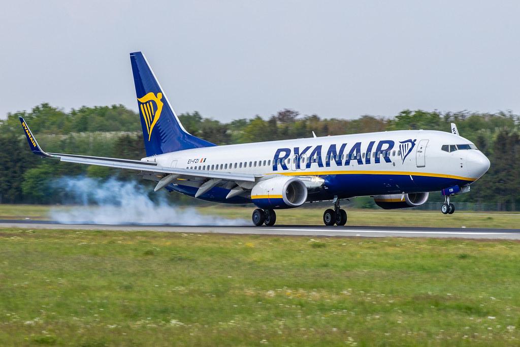 Hamburg Airport: Ryanair (FR / RYR) |  Boeing 737-8AS B738 | EI-FZI | MSN 44782