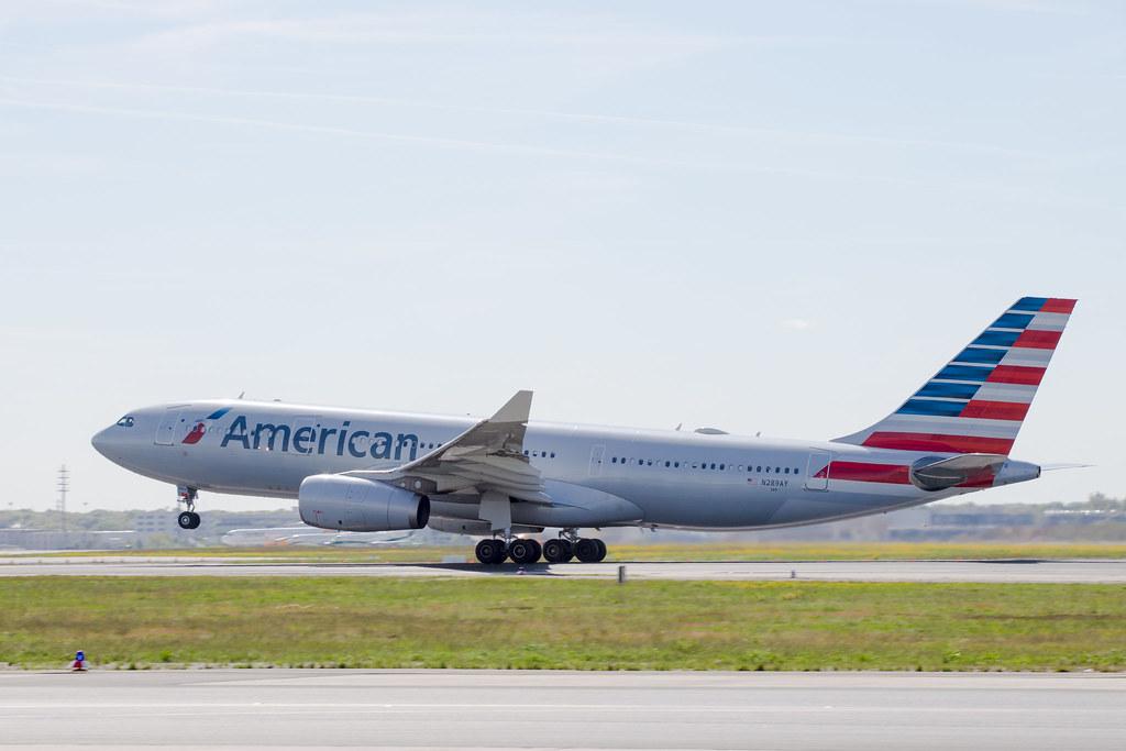 Frankfurt Airport: Frankfurt Airport: American Airlines (AA / AAA) |  Airbus A330-243 A332 | N289AY | MSN 1455