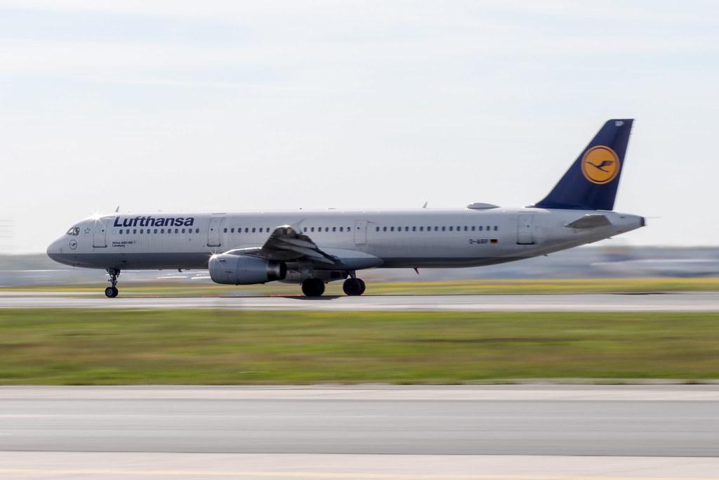 Frankfurt Airport: Lufthansa (LH / DLH) |  Airbus A321-131 A321 | D-AIRF | MSN 0493