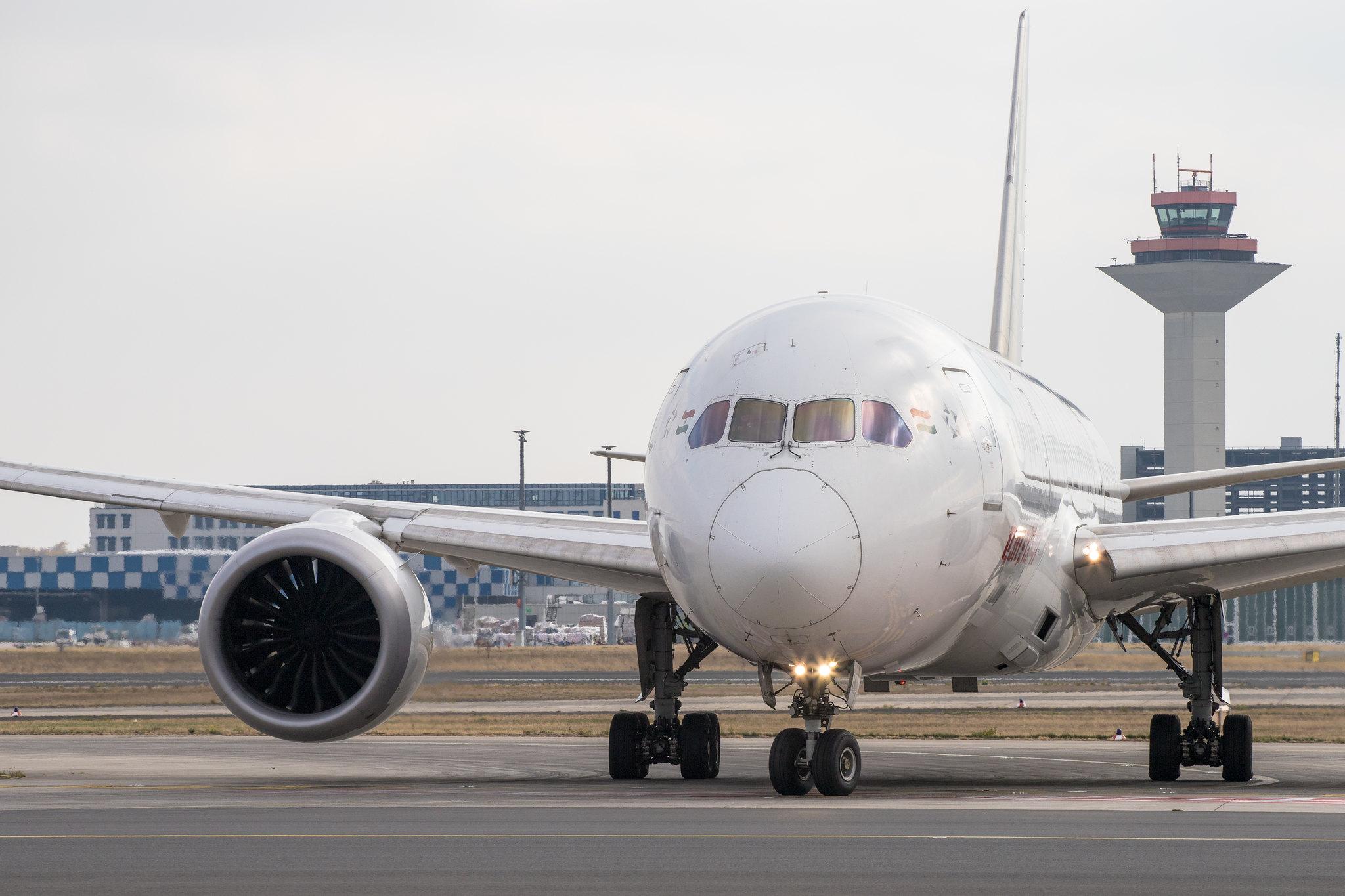 Frankfurt Airport: Air India (AI / AIC) |  Livery: Star Alliance Livery |  Boeing 787-8 Dreamliner B788 | VT-ANU | MSN 36292