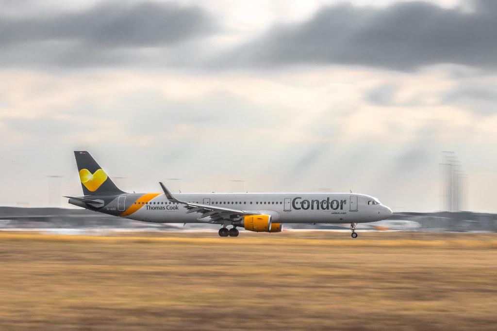 Frankfurt Airport: Condor (DE / CFG) |  Airbus A321-211 A321 | D-AIAD | MSN 6053