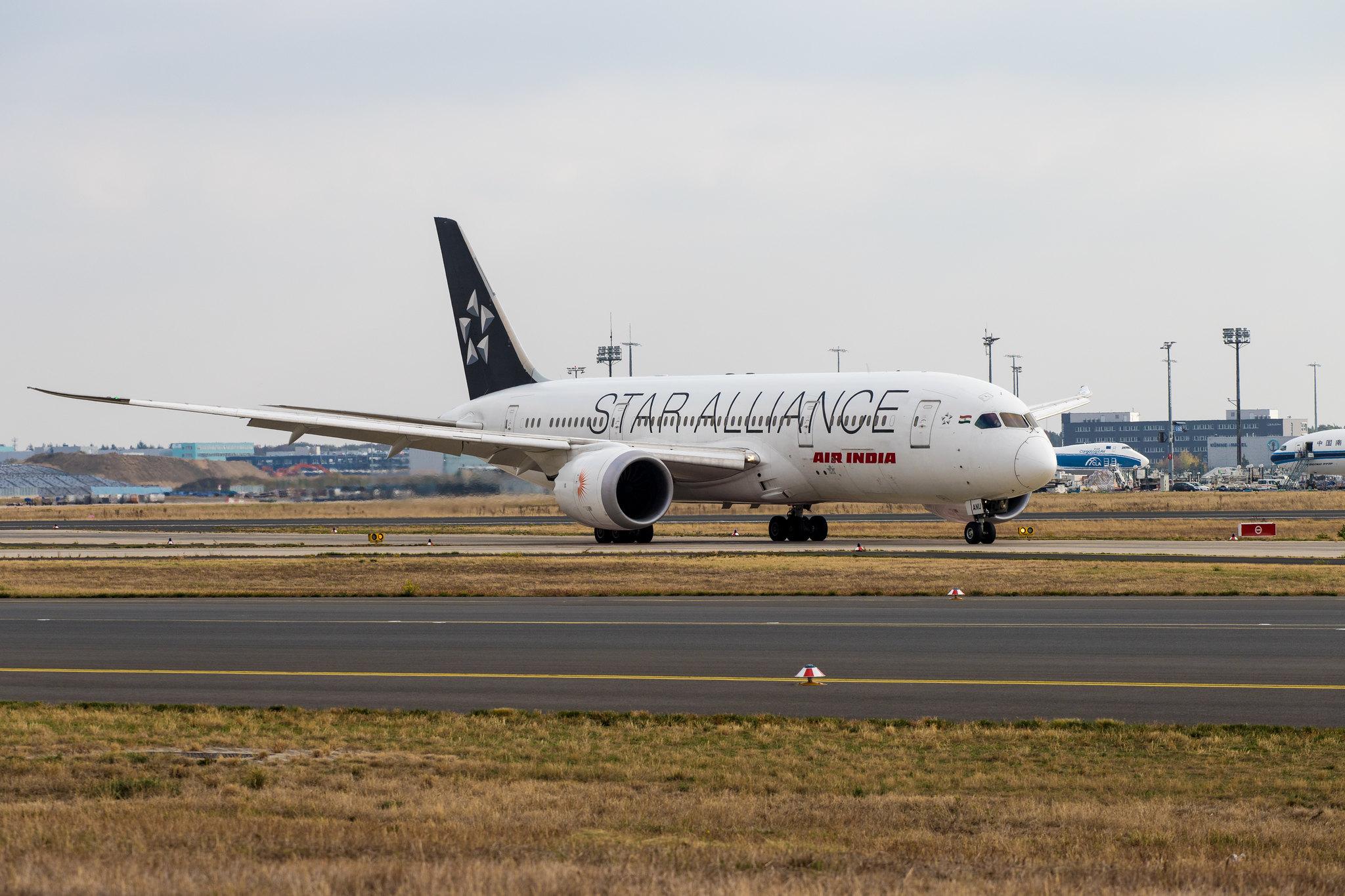 Frankfurt Airport: Air India (AI / AIC) |  Livery: Star Alliance Livery |  Boeing 787-8 Dreamliner B788 | VT-ANU | MSN 36292