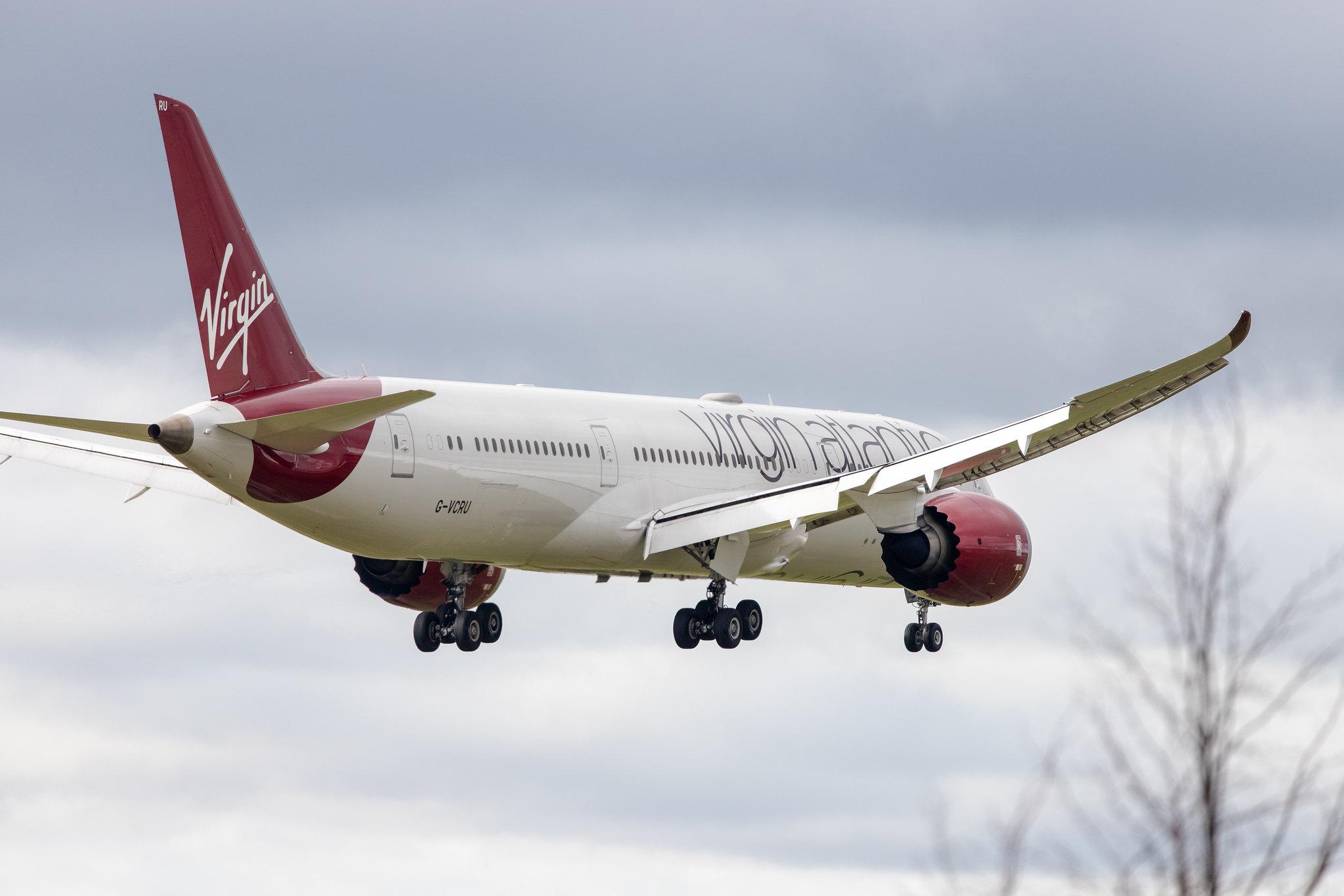 London Heathrow Airport: Virgin Atlantic (VS / VIR) |  Boeing 787-9 Dreamliner B789 | G-VCRU | MSN 37972