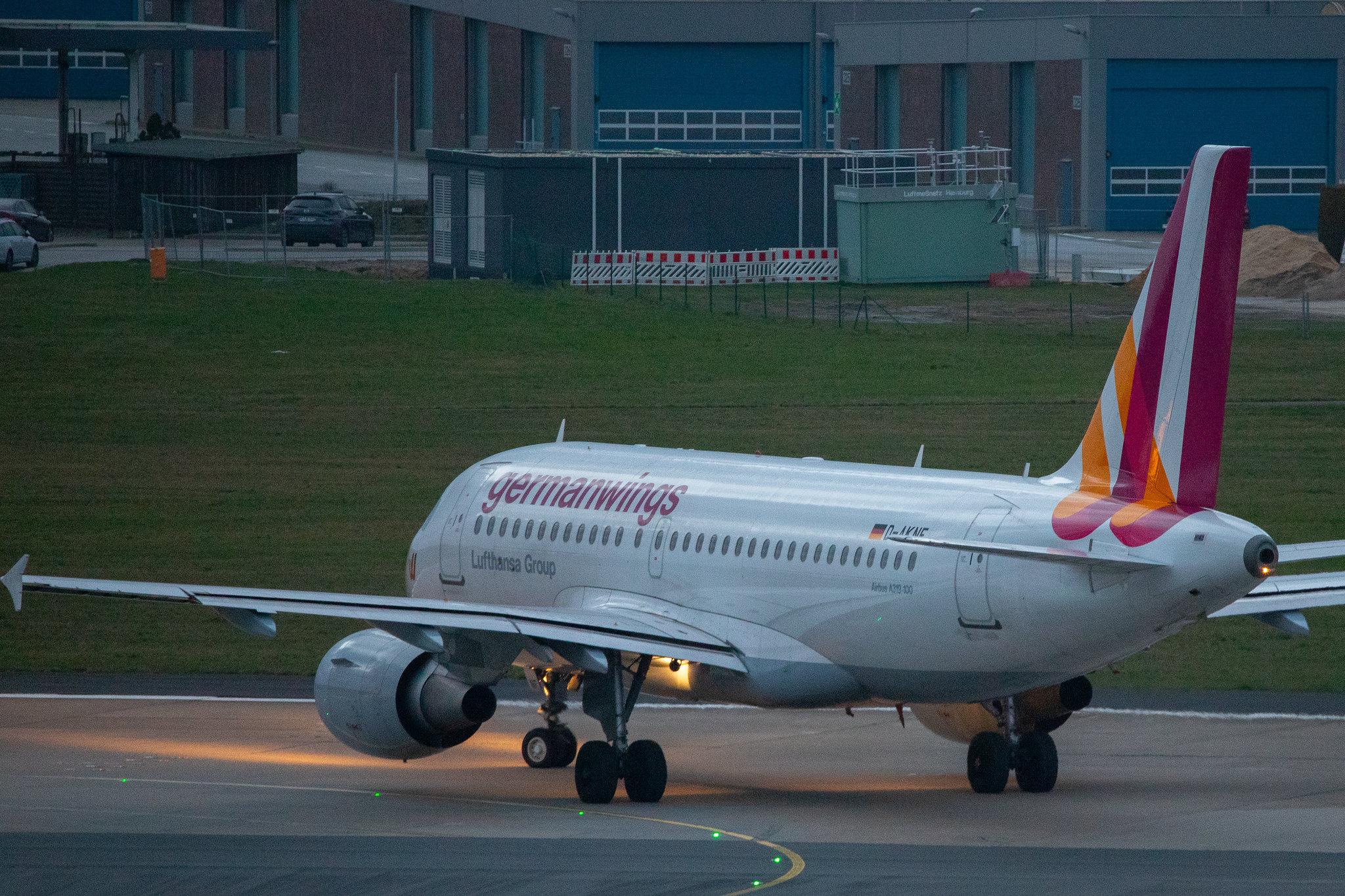 Hamburg Airport: Eurowings (EW / EWG) | Operator: Germanwings | Airbus A319-112 A319 | D-AKNV | MSN 2632