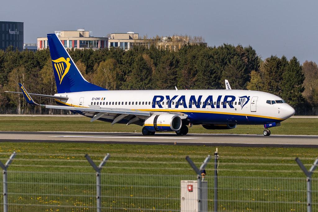 Hamburg Airport: Ryanair (FR / RYR) |  Boeing 737-8AS B738 | EI-EMO | MSN 40283
