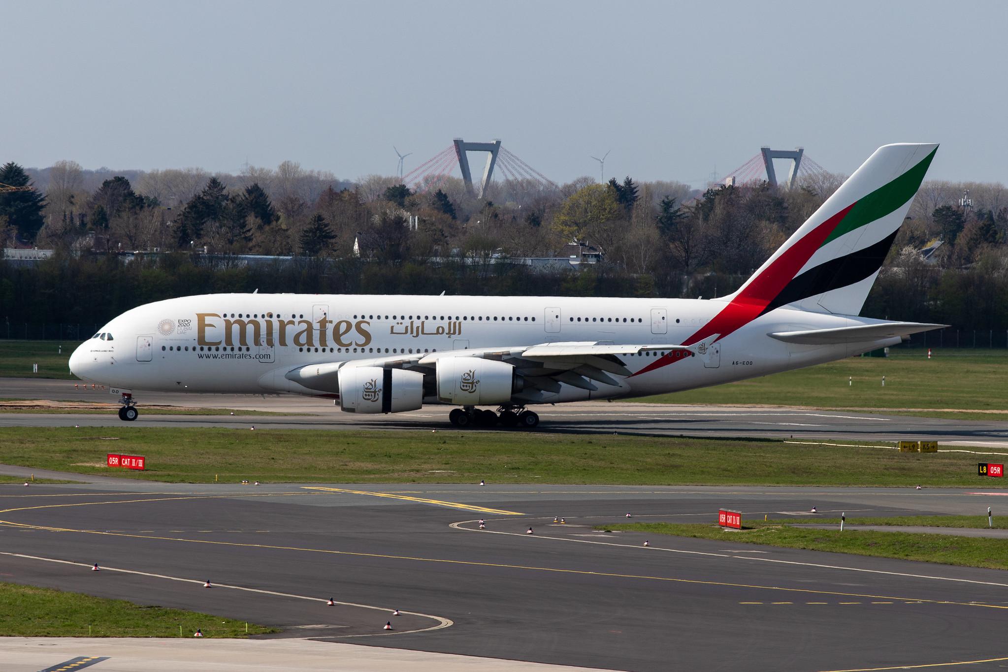 Düsseldorf Airport: Emirates (EK / UAE) |  Airbus A380-861 A388 | A6-EOO | MSN 190