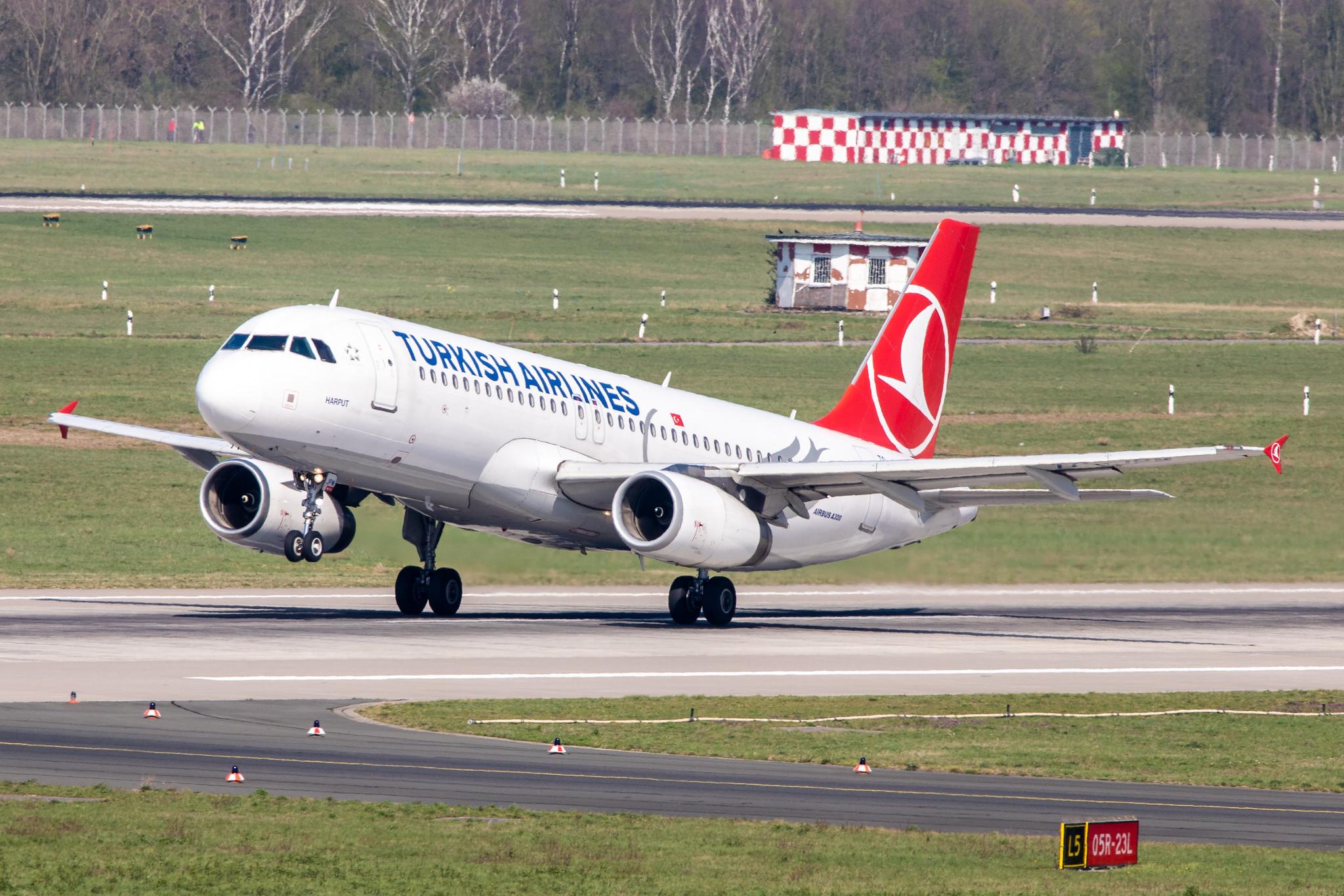 Düsseldorf Airport: Turkish Airlines (TK / THY) |  Airbus A320-232 A320 | TC-JPM | MSN 3341