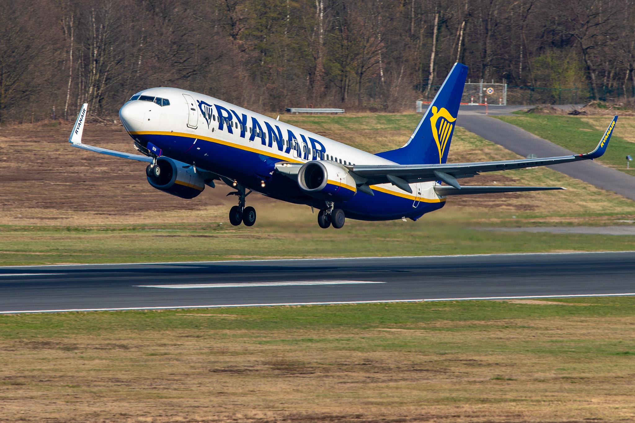 Köln Bonn Airport: Ryanair (FR / RYR) |  Boeing 737-8AS B738 | EI-DCH | MSN 33566