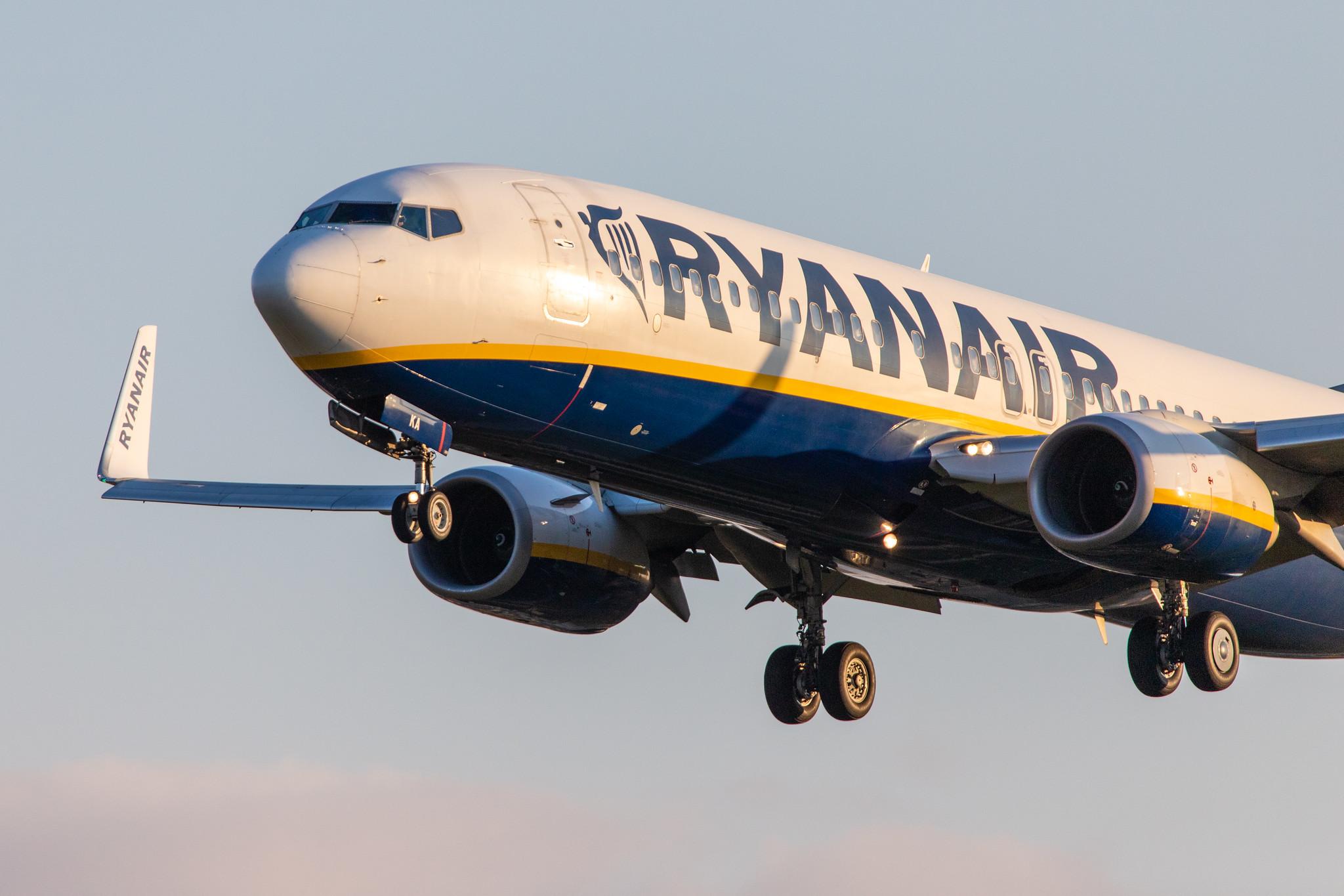 Hamburg Airport: Ryanair (FR / RYR) | Boeing 737-8AS B738 | EI-EKA | MSN 35022