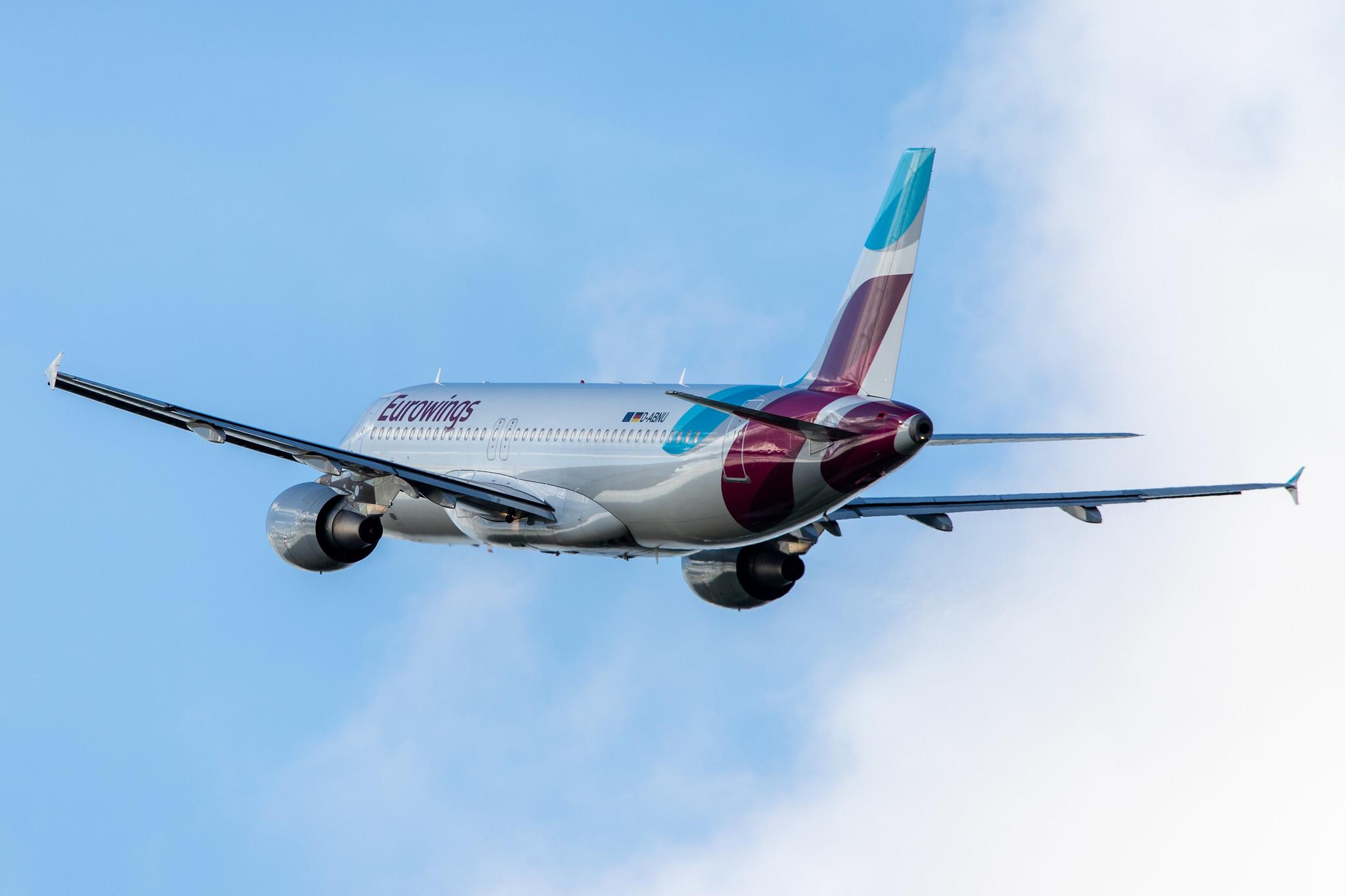 Hamburg Airport: Eurowings (EW / EWG) |  Airbus A320-214 A320 | D-ABNU | MSN 2591