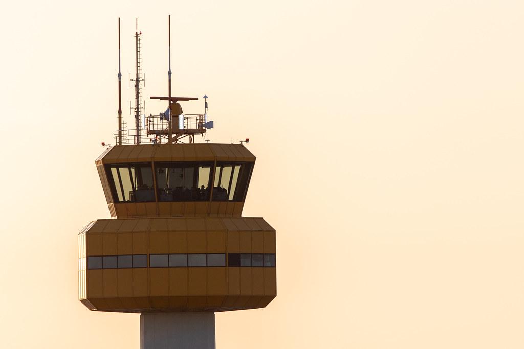 Hamburg Airport: Tower |