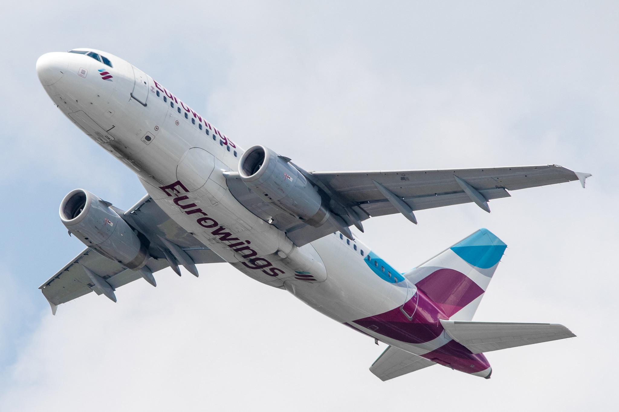 Hamburg Airport: Eurowings (EW / EWG) |  Airbus A319-132 A319 | D-AGWZ | MSN 5978