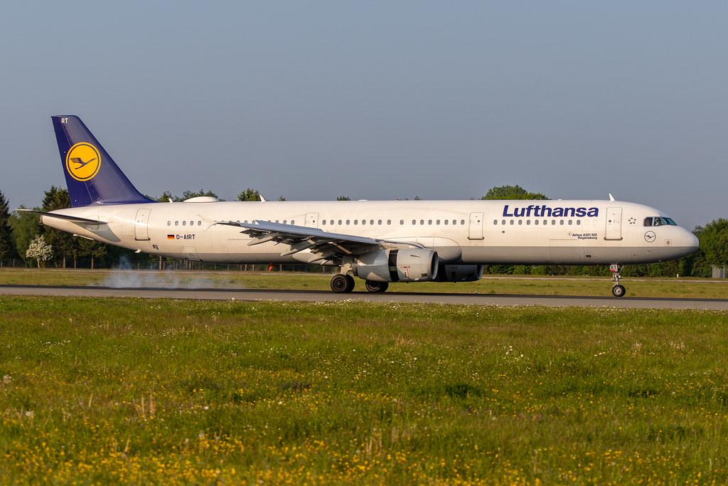 Hamburg Airport: Lufthansa (LH / DLH) |  Airbus A321-131 A321 | D-AIRT | MSN 0652