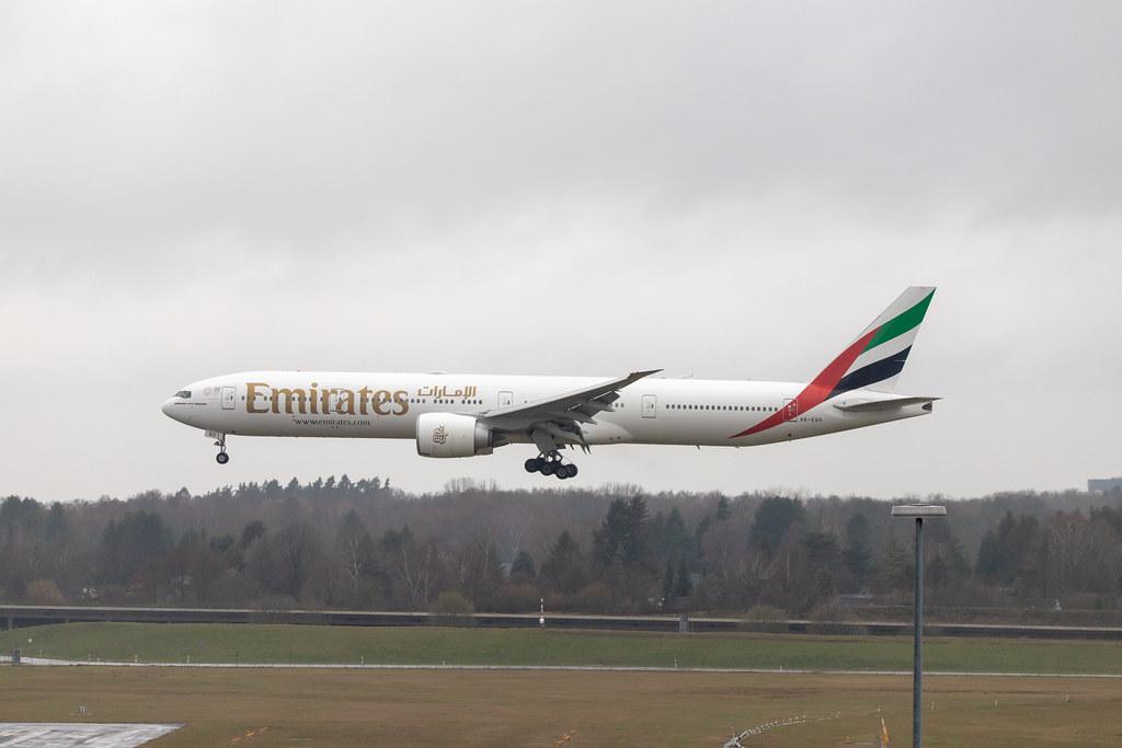 Hamburg Airport: Emirates (EK / UAE) |  Boeing 777-31H(ER) B77W | A6-EQG | MSN 42352
