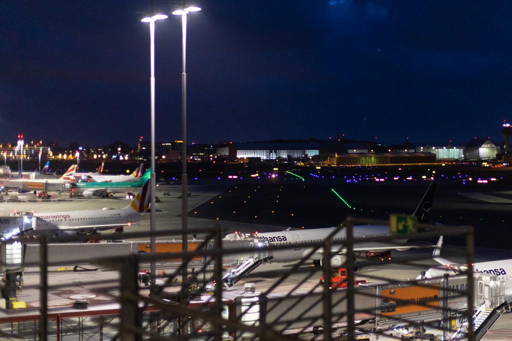 Hamburg Airport: Apron |